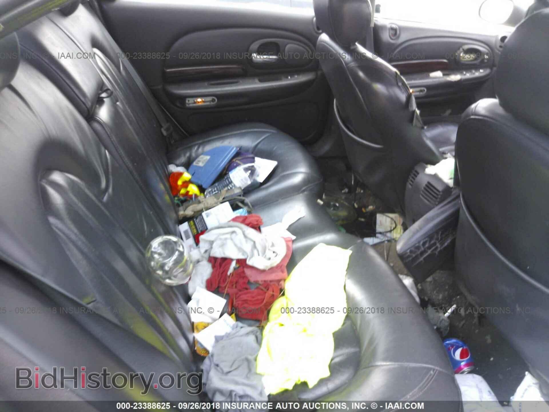 2000 CHRYSLER 300M - VIN: 2C3HE66G2YH123404 - Photo 8