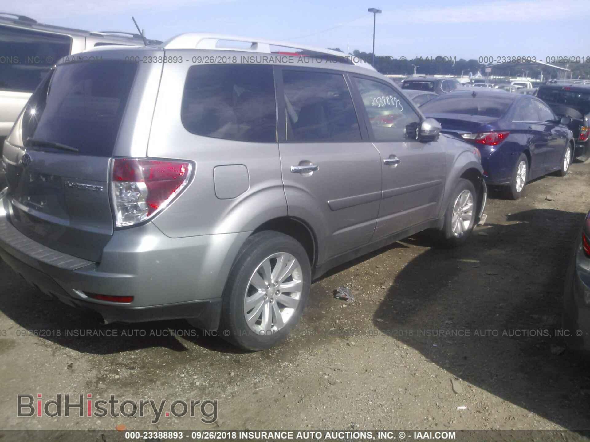 2011 Subaru Forester - VIN: JF2SHAHC2BH708357 - Фото 4