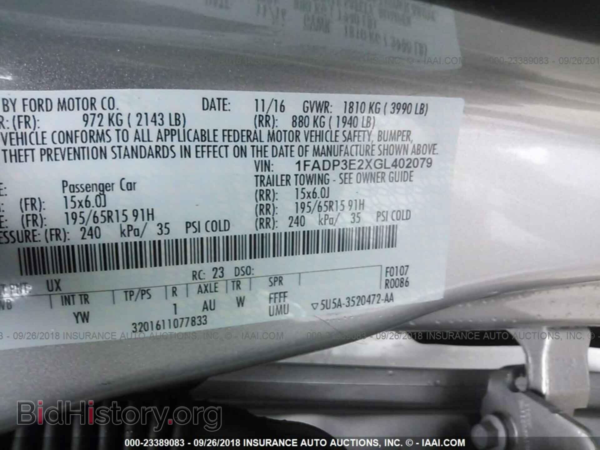 2016 Ford Focus - VIN: 1FADP3E2XGL402079 - Photo 9