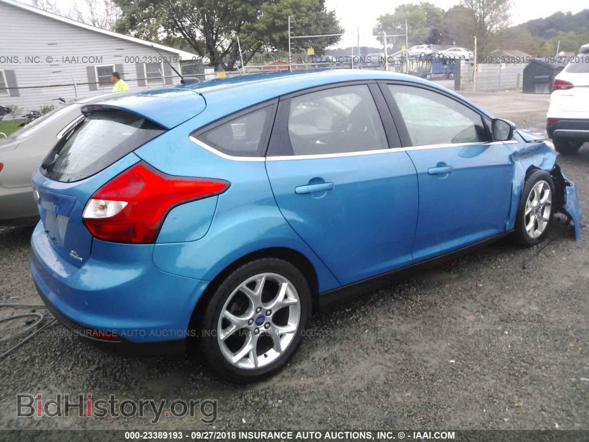 2012 Ford Focus - VIN: 1FAHP3M28CL370522 - Фото 4
