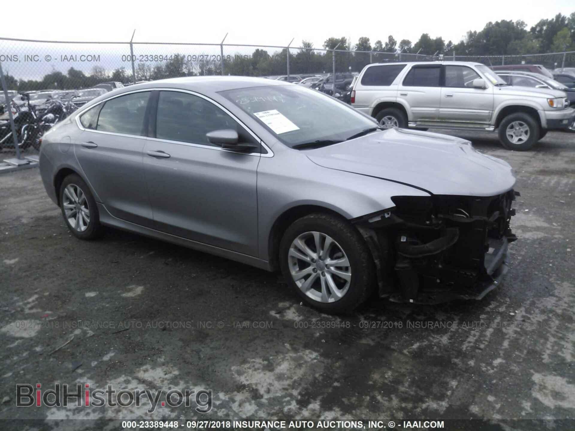 Photo 1C3CCCAB2FN686063 - Chrysler 200 2015