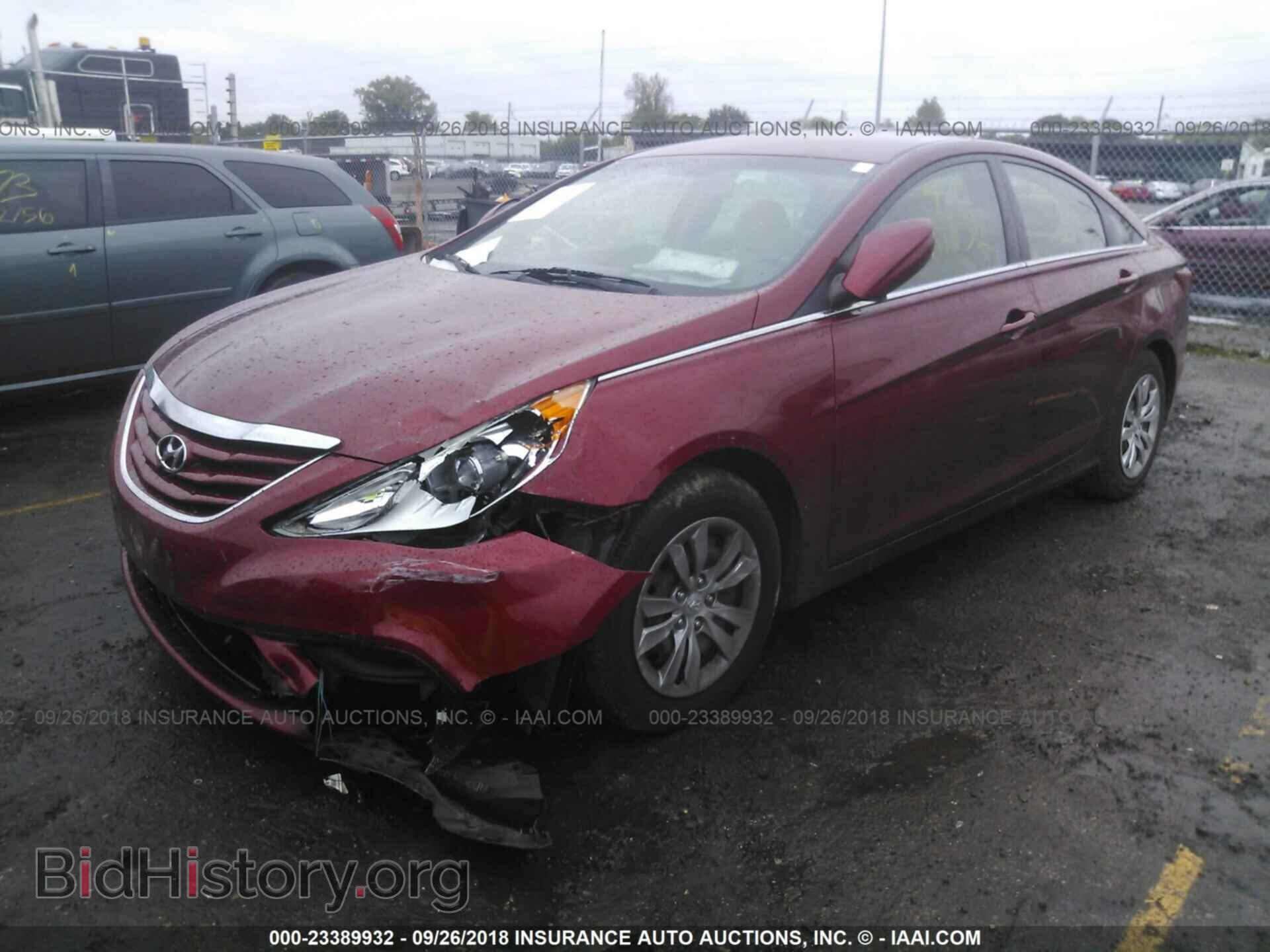 2012 Hyundai Sonata - VIN: 5NPEB4AC1CH393336 - Фото 2