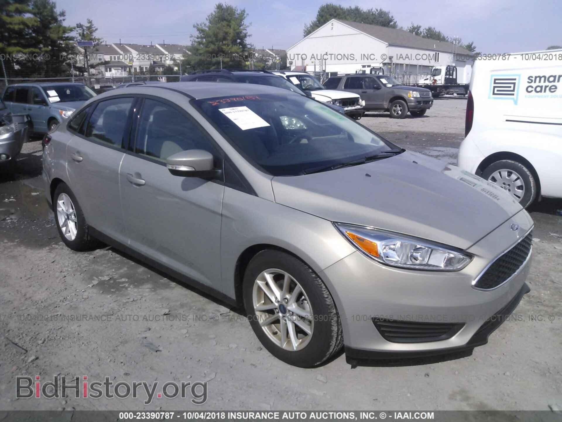 Photo 1FADP3F28GL367542 - Ford Focus 2016