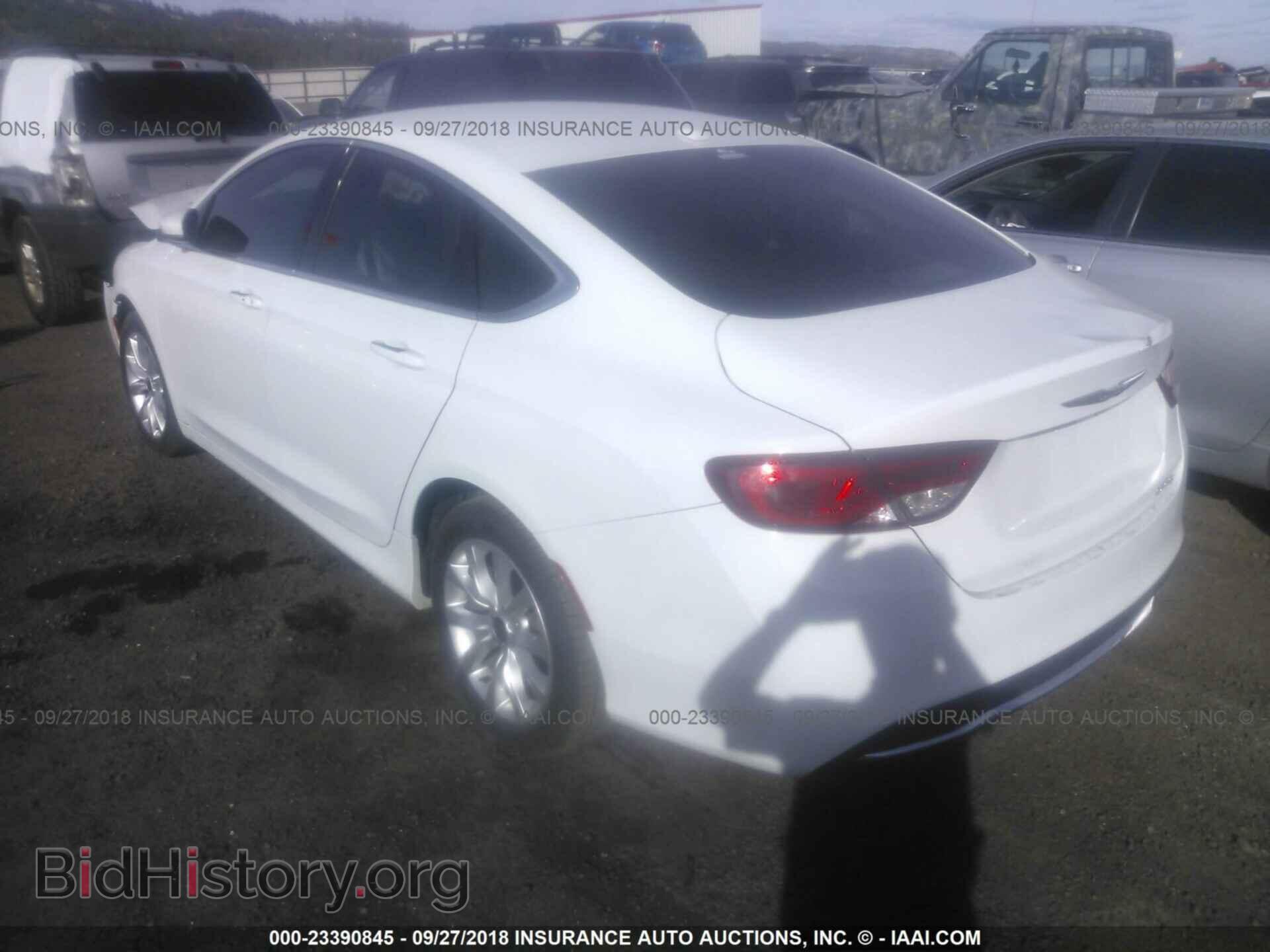 2015 Chrysler 200 - VIN: 1C3CCCCB6FN672311 - Photo 3