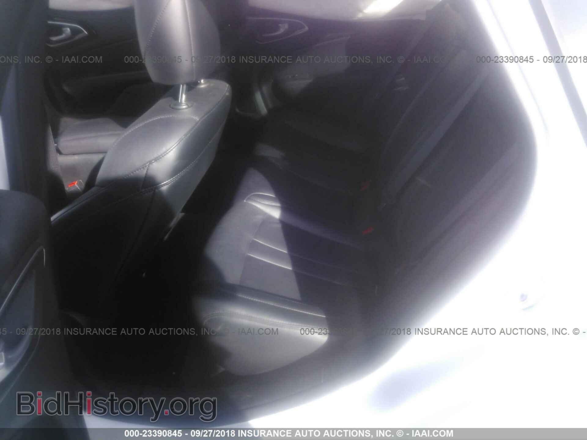 2015 Chrysler 200 - VIN: 1C3CCCCB6FN672311 - Photo 8