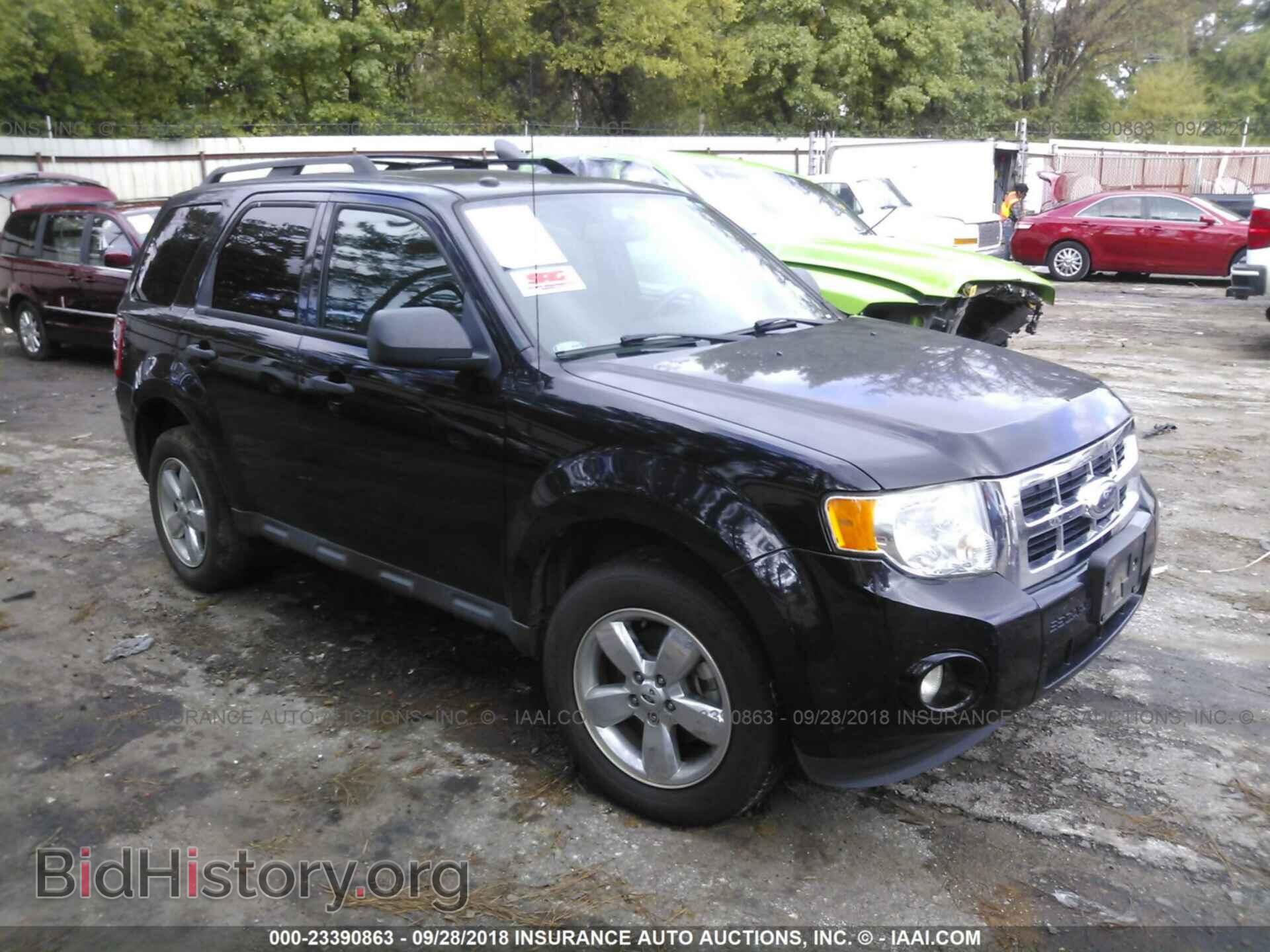 Photo 1FMCU0D74CKB90883 - Ford Escape 2012