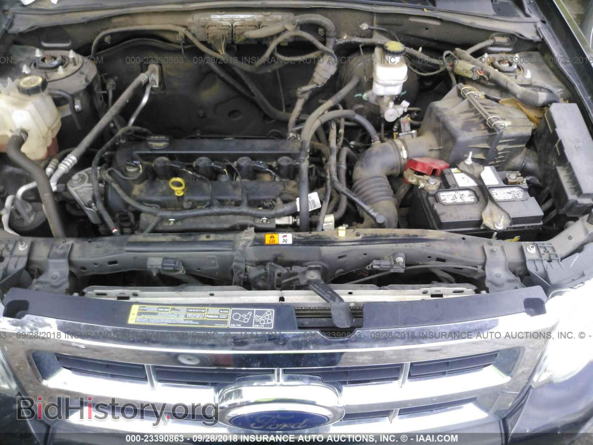 2012 Ford Escape - VIN: 1FMCU0D74CKB90883 - Photo 10