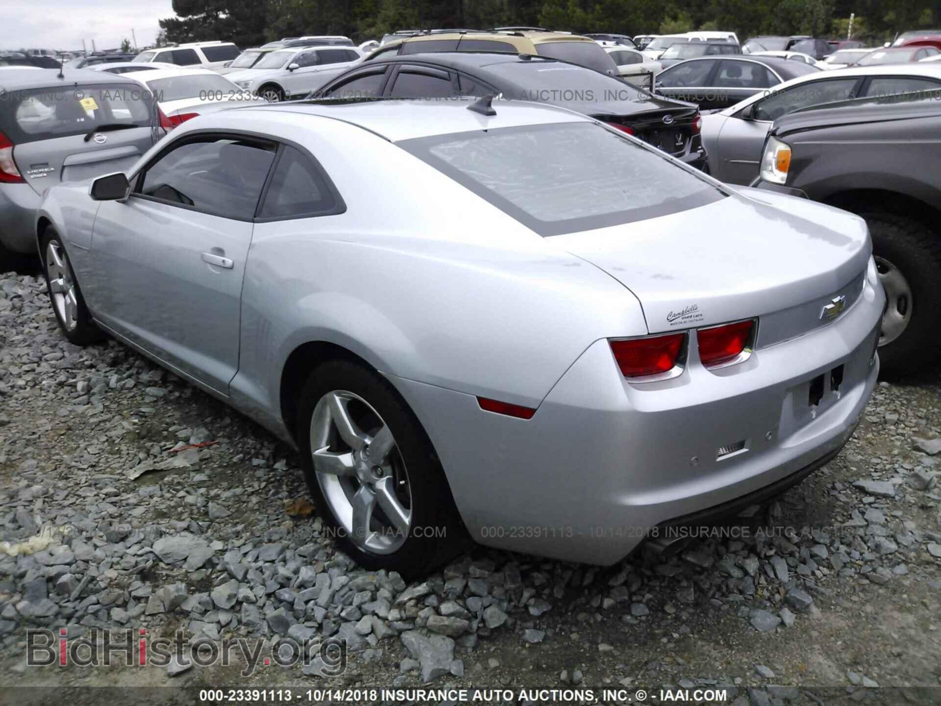 2011 Chevrolet Camaro - VIN: 2G1FB1ED7B9209470 - Фото 3