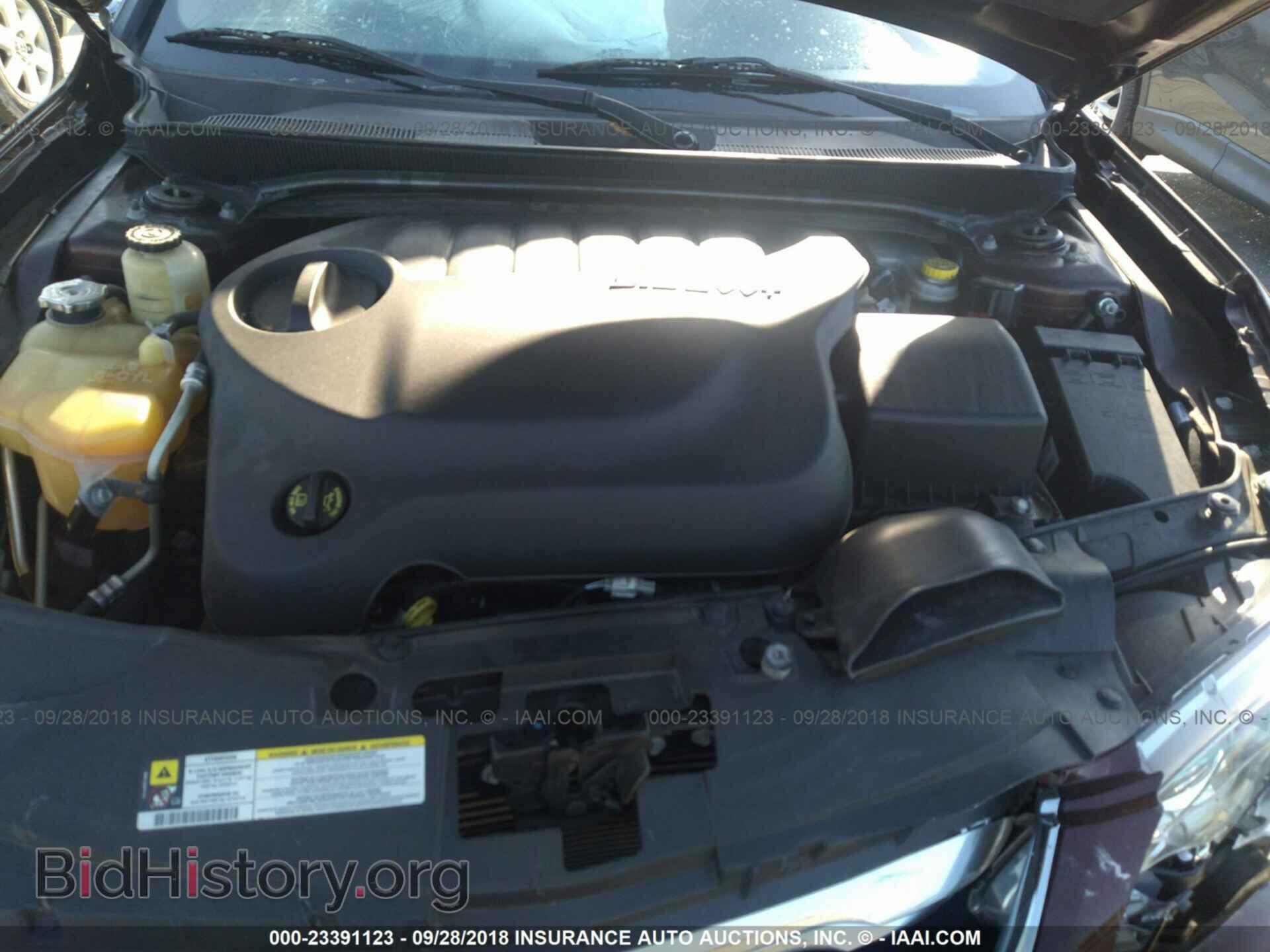2013 Chrysler 200 - VIN: 1C3CCBCG9DN597106 - Фото 10