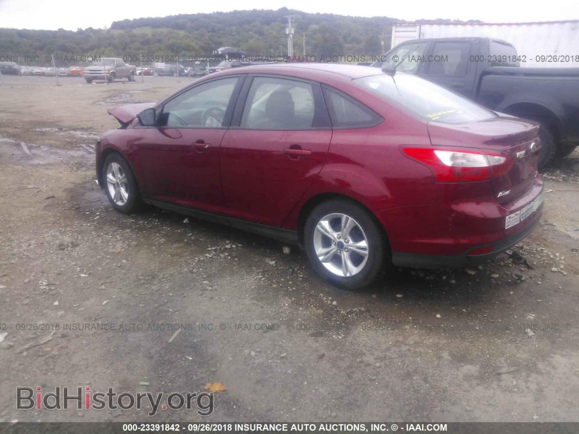 2014 Ford Focus - VIN: 1FADP3F25EL110013 - Фото 3