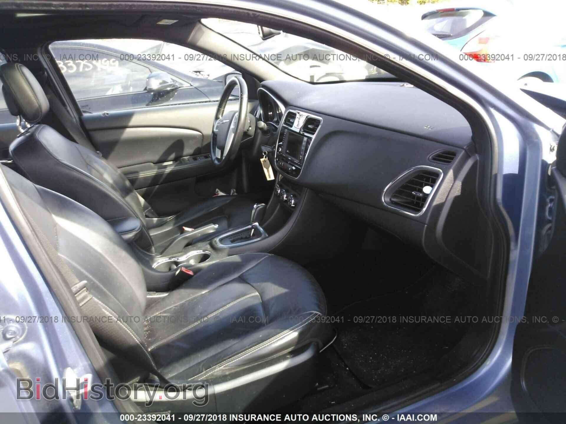2011 CHRYSLER 200 - VIN: 1C3BC2FB9BN614267 - Фото 5