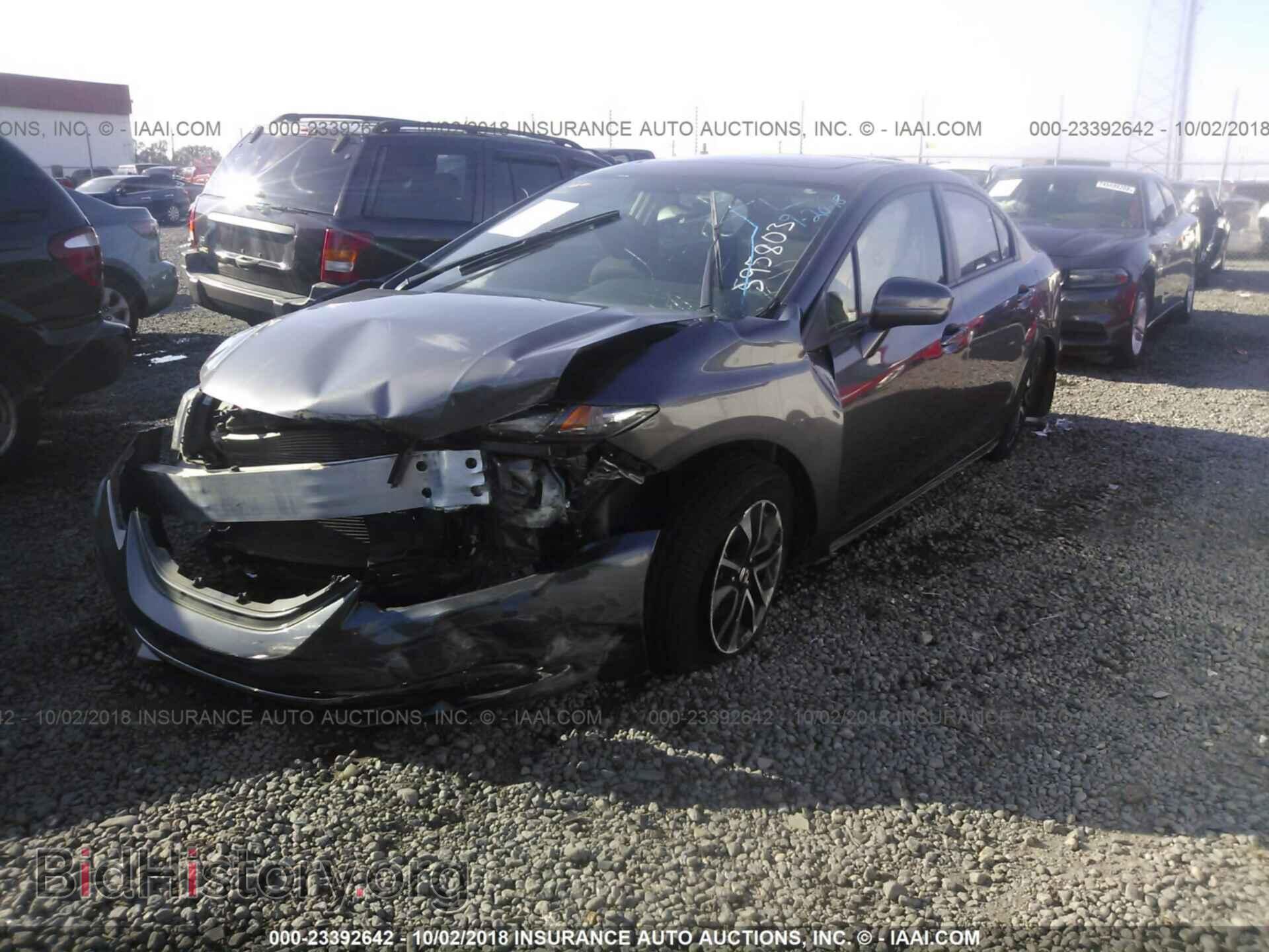 2014 Honda Civic - VIN: 19XFB2F80EE067984 - Фото 2