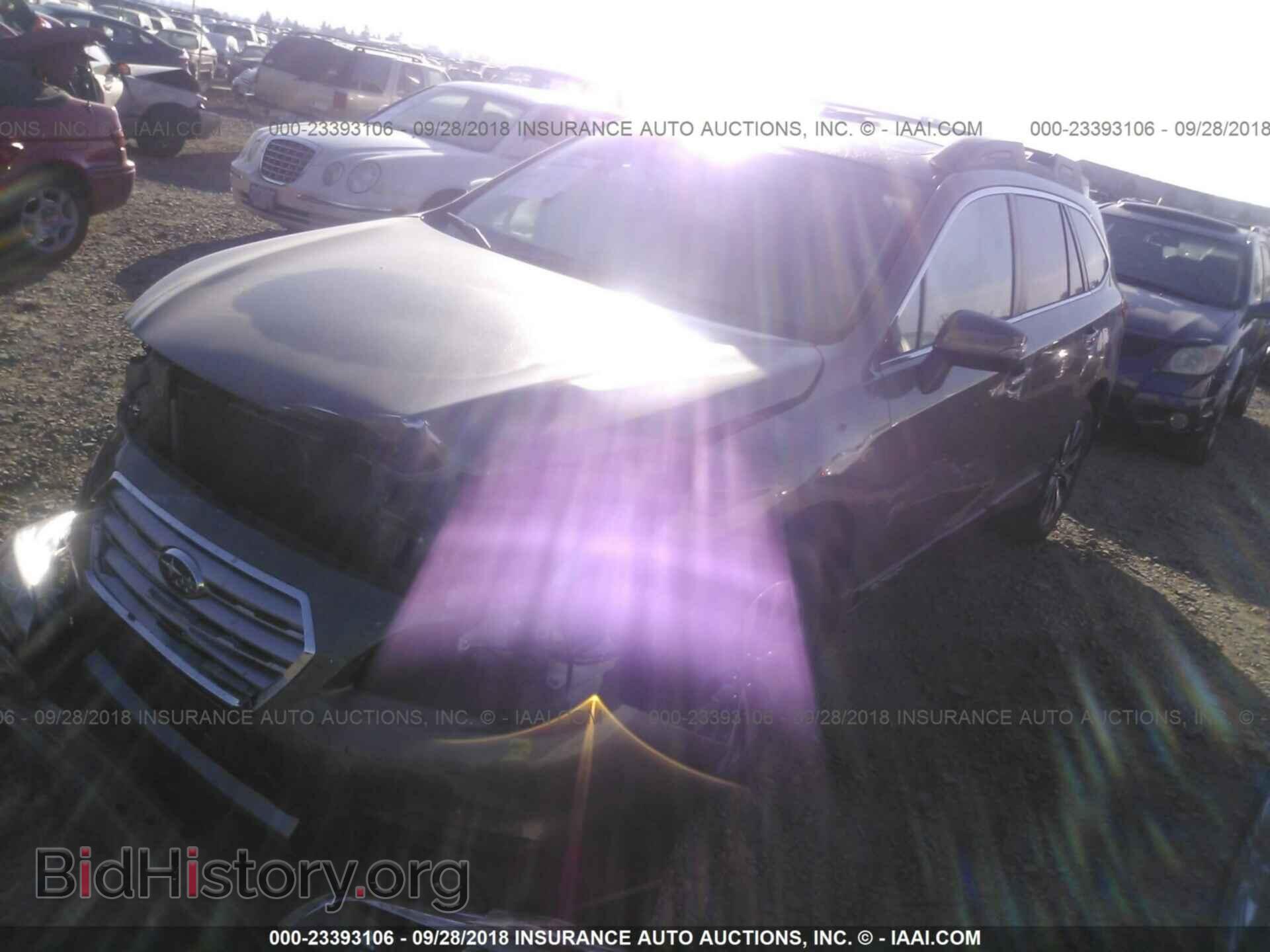 2016 Subaru Outback - VIN: 4S4BSANC2G3246192 - Photo 2