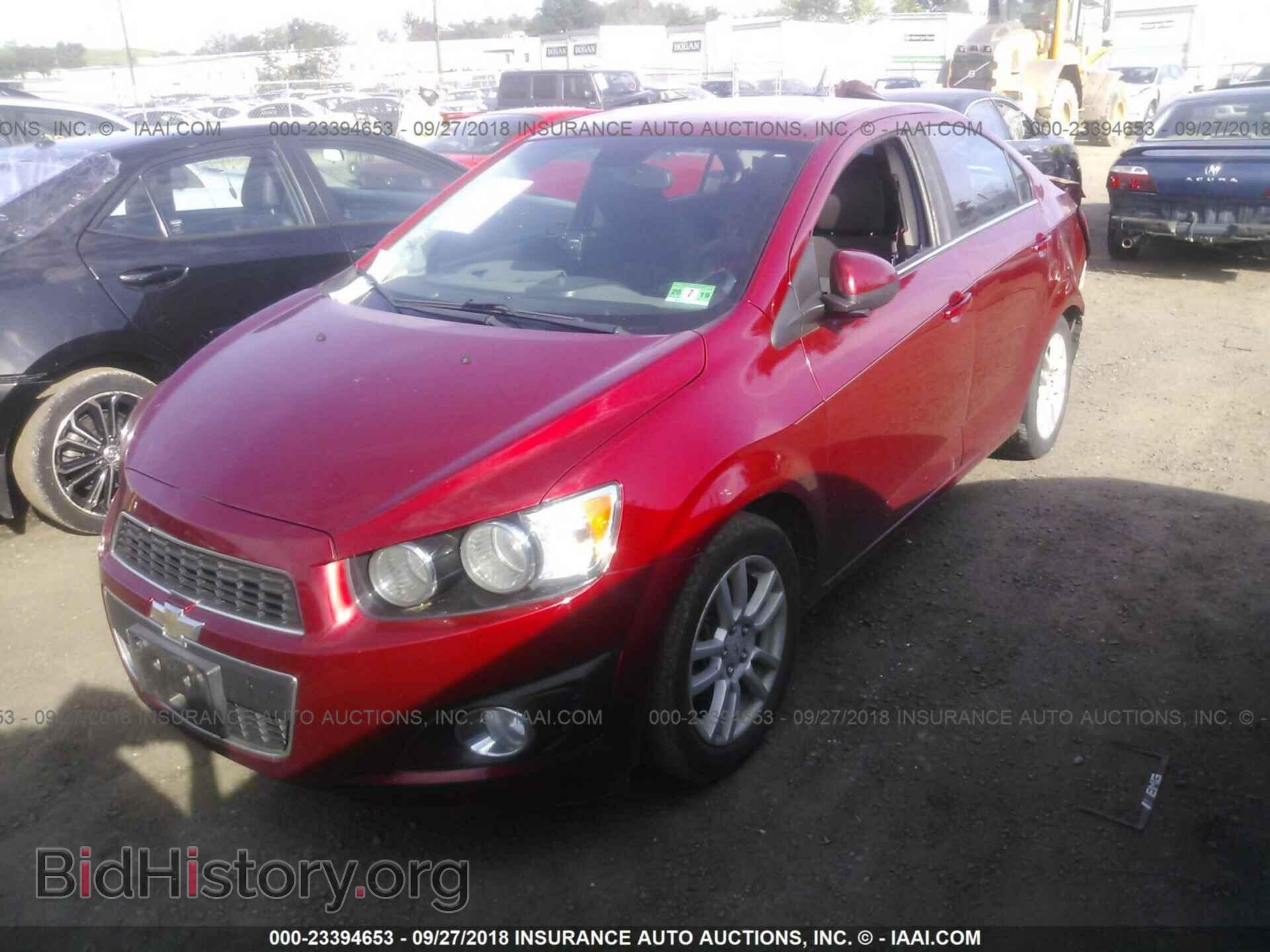 2012 Chevrolet Sonic - VIN: 1G1JC5SH5C4172641 - Фото 2