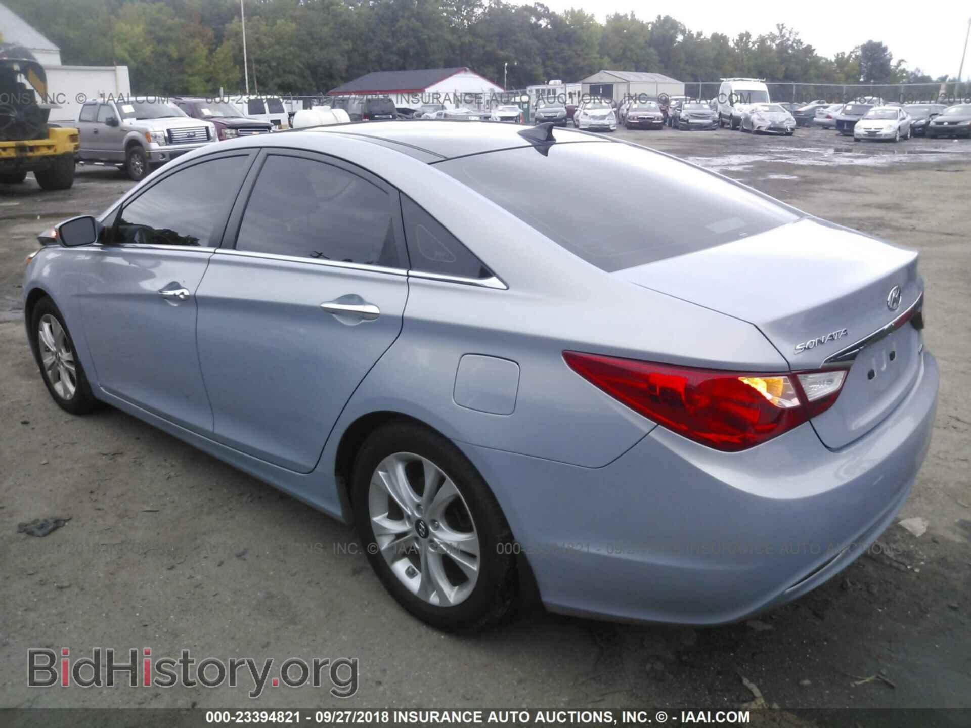 2012 Hyundai Sonata - VIN: 5NPEC4AC4CH428433 - Photo 3