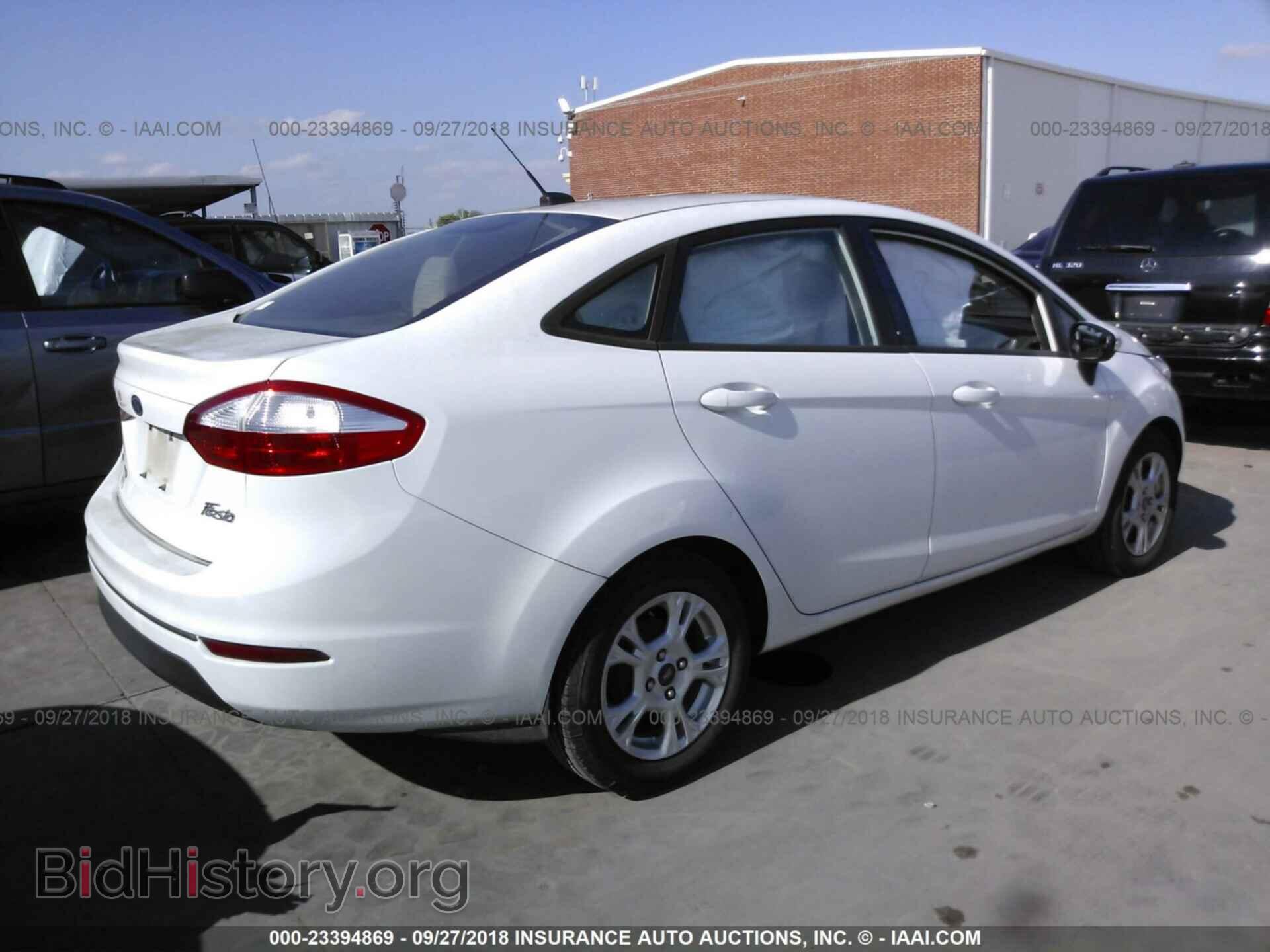 2014 Ford Fiesta - VIN: 3FADP4BJ5EM171623 - Фото 4