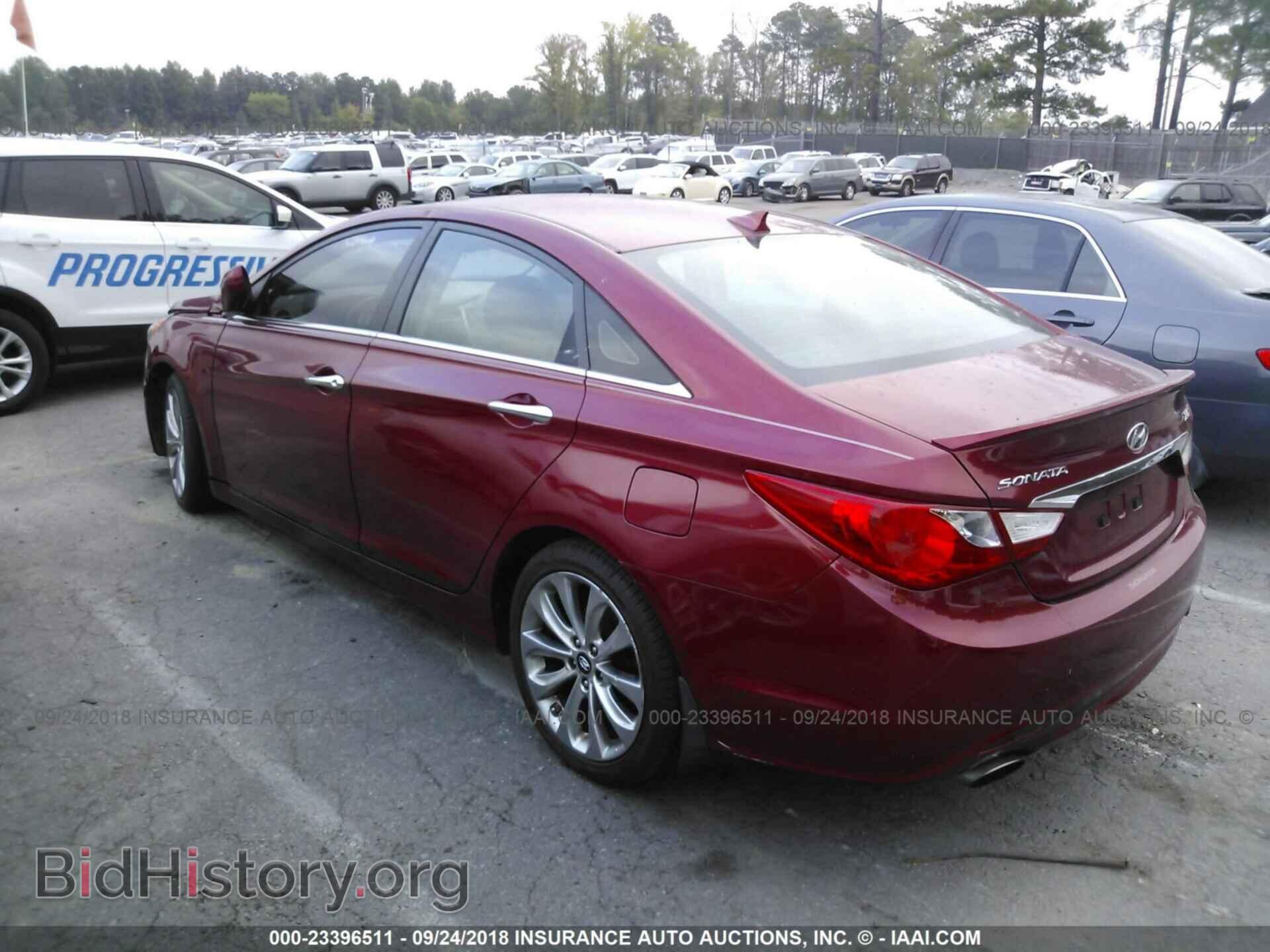 2012 Hyundai Sonata - VIN: 5NPEC4ABXCH434762 - Photo 3