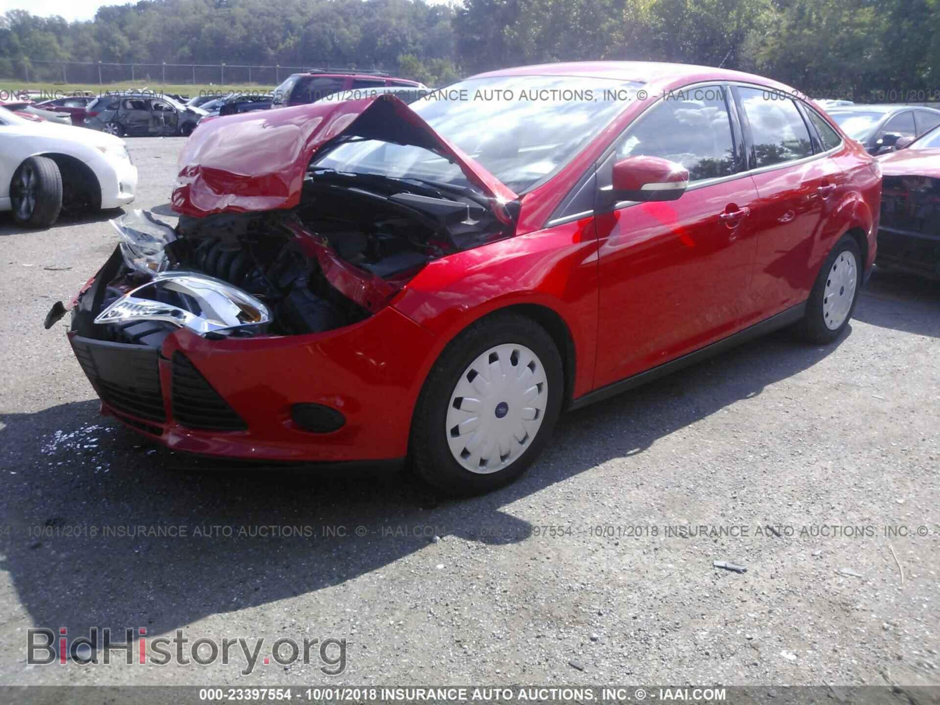 2013 Ford Focus - VIN: 1FADP3F29DL150609 - Фото 2
