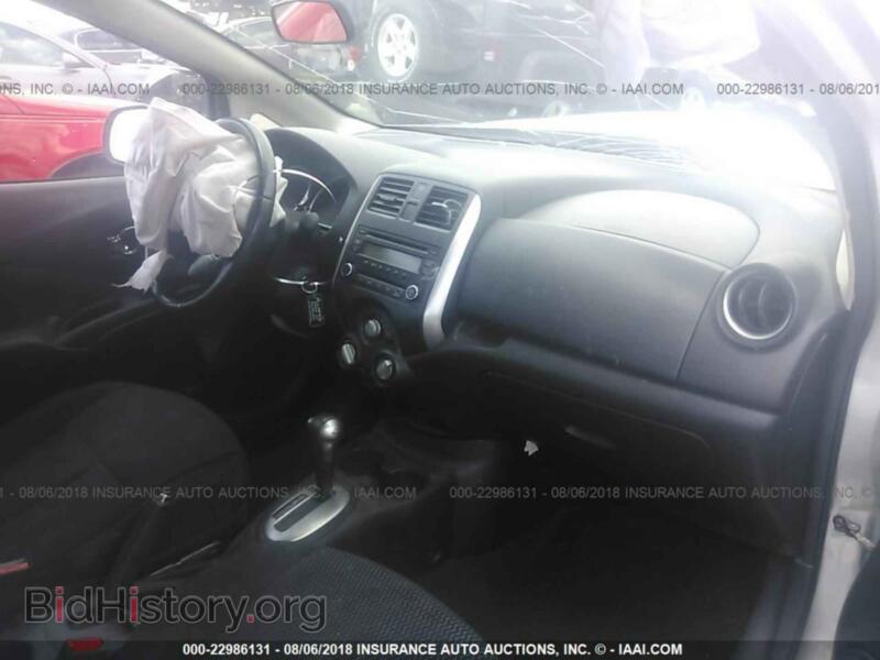 2014 Nissan VERSA NOTE (VIN 3N1CE2CP9EL368225) — фото 5 из 10