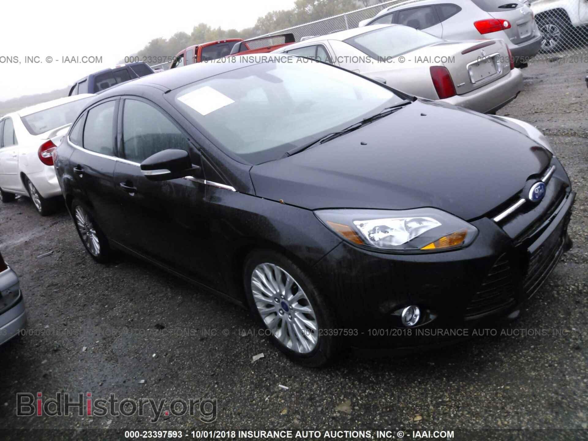 Photo 1FAHP3J29CL299352 - Ford Focus 2012