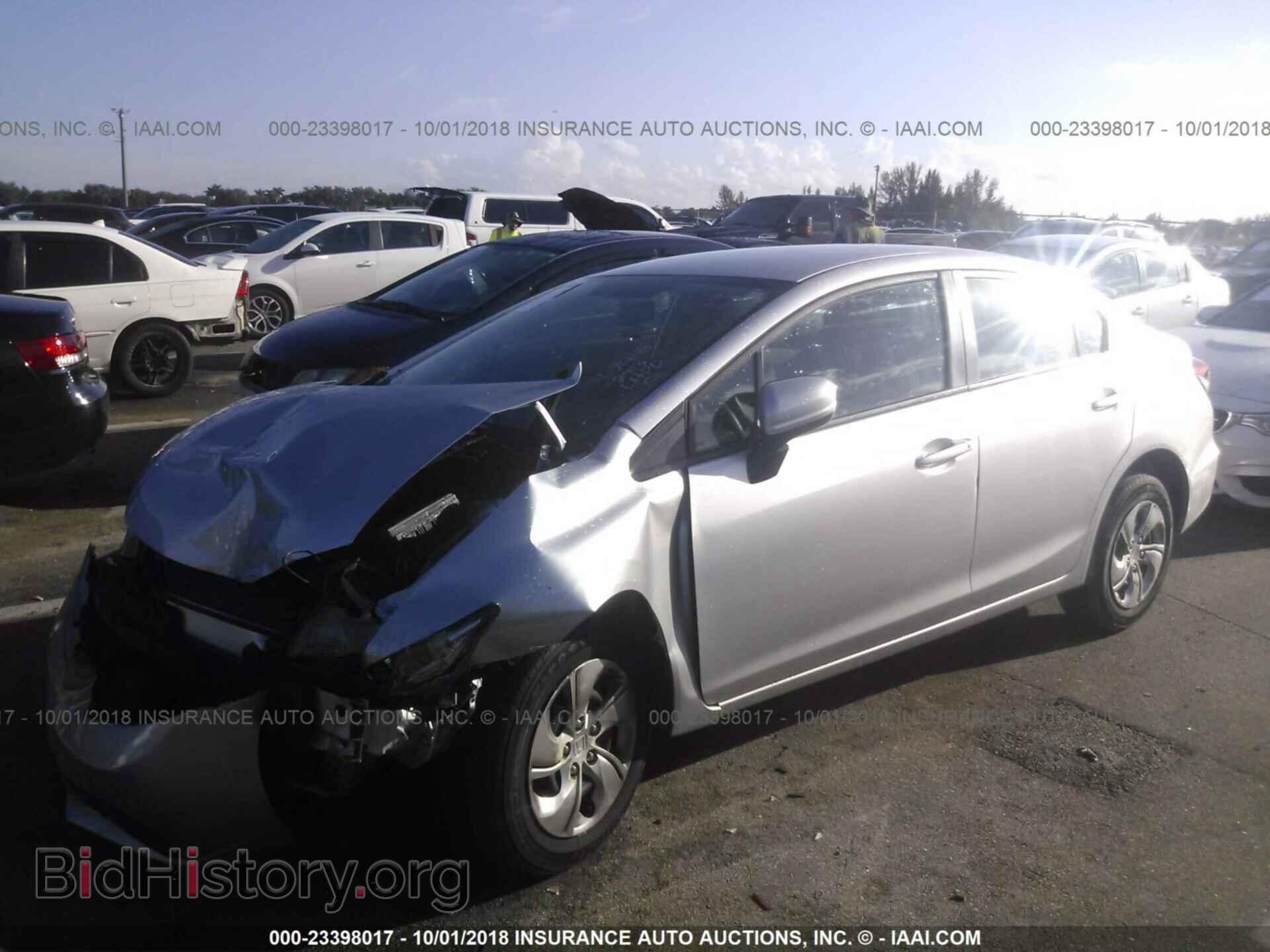 2014 Honda Civic - VIN: 19XFB2F54EE052913 - Фото 2