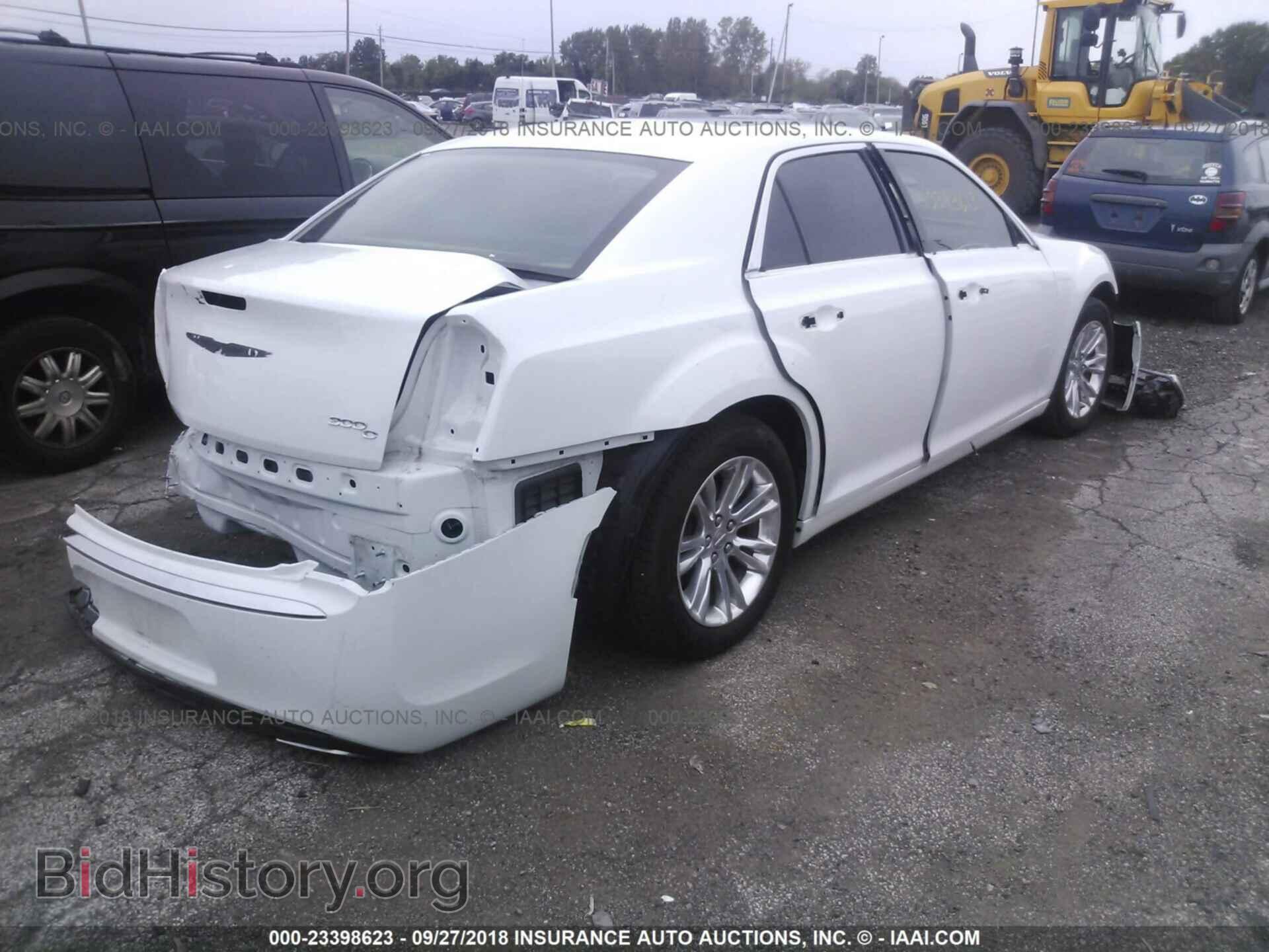 2016 Chrysler 300c - VIN: 2C3CCAEG7GH147703 - Фото 4
