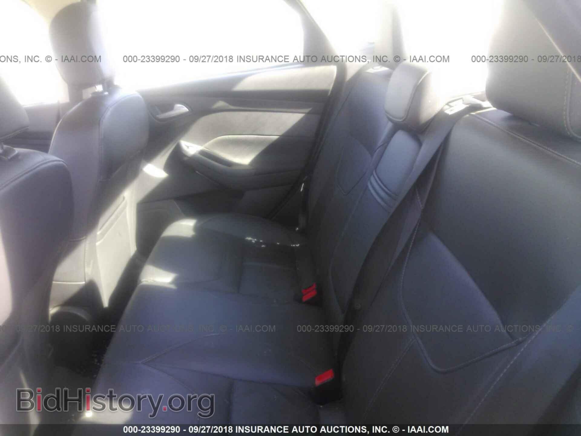 2016 Ford Focus - VIN: 1FADP3F23GL403220 - Фото 8