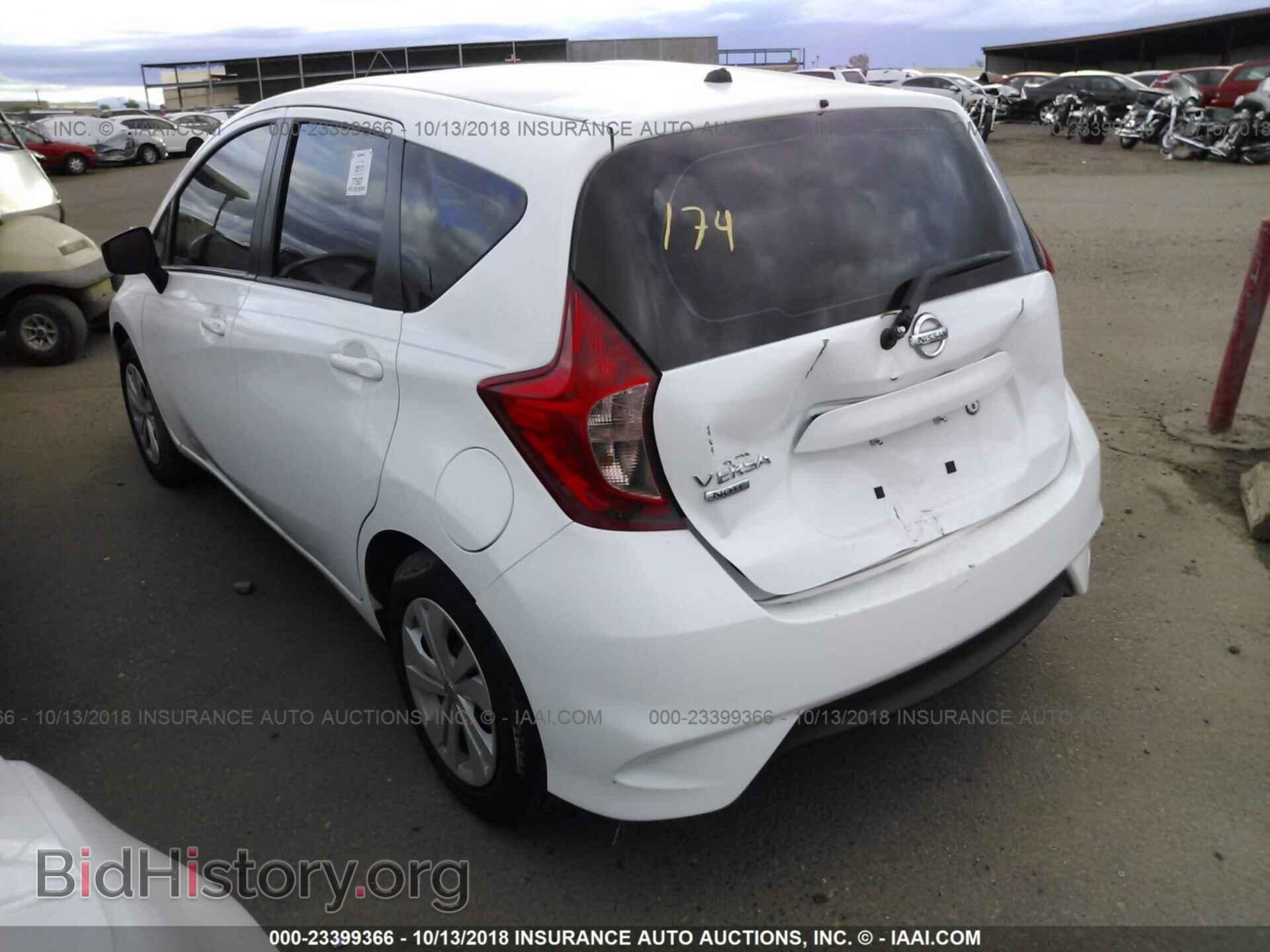 2017 Nissan Versa note - VIN: 3N1CE2CP8HL378457 - Фото 3