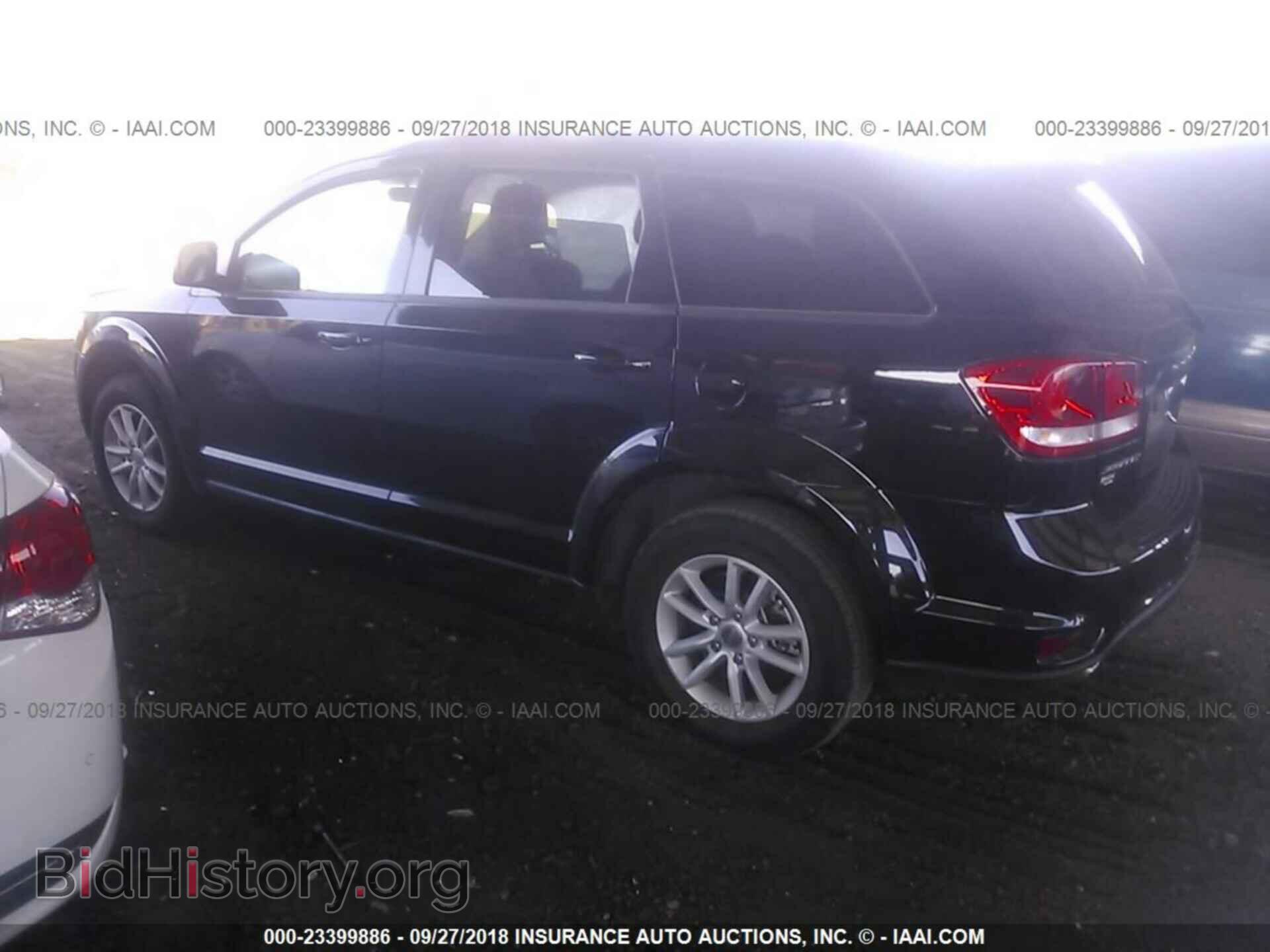 2017 Dodge Journey - VIN: 3C4PDCBG2HT571471 - Фото 3