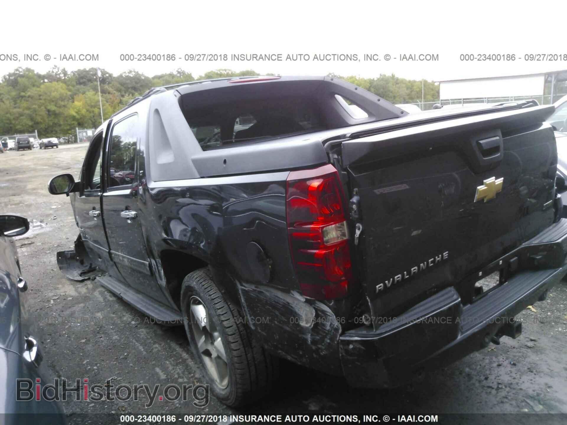 2011 CHEVROLET AVALANCHE - VIN: 3GNMCFE03BG334257 - Фото 3