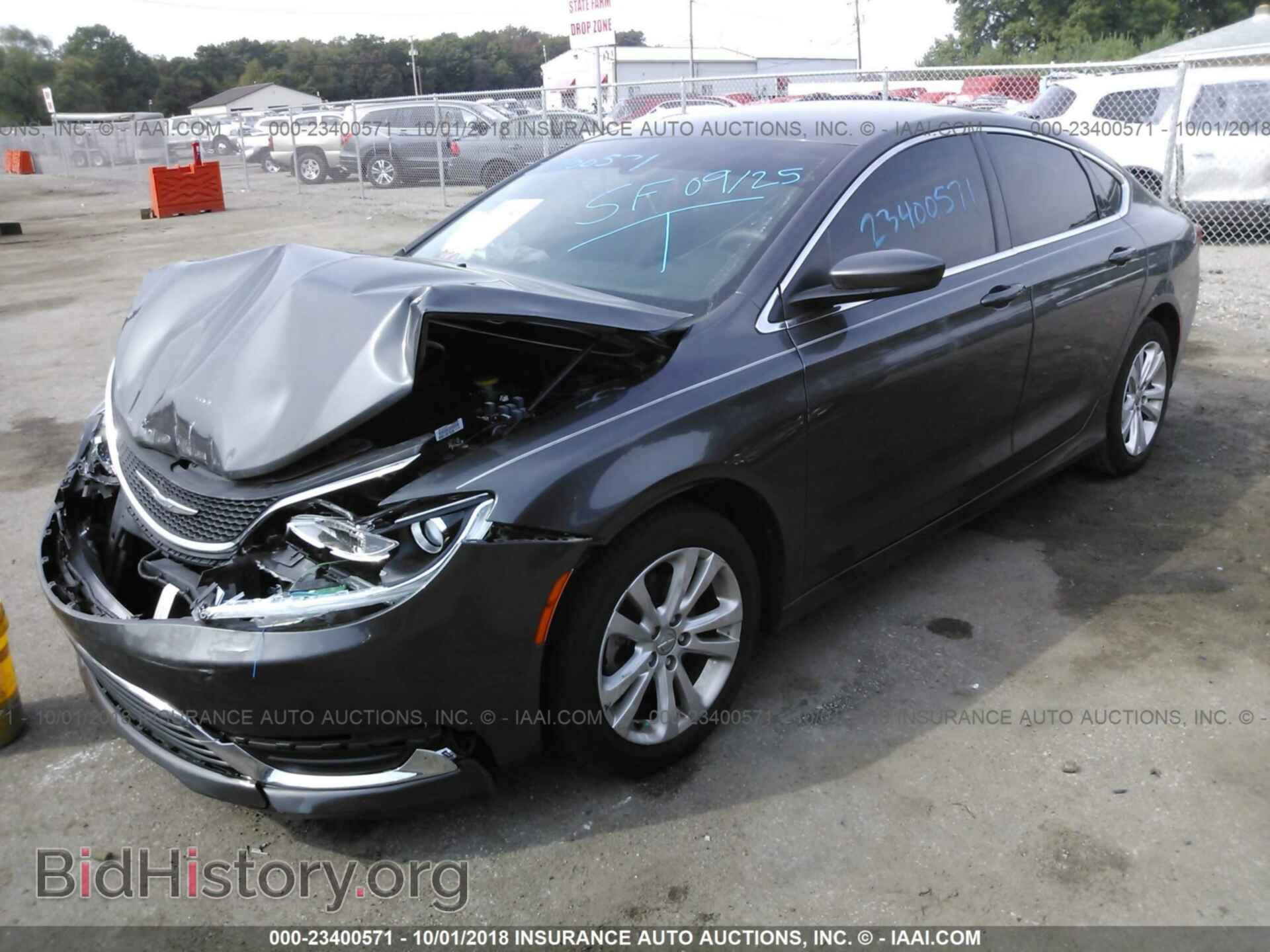 2016 Chrysler 200 - VIN: 1C3CCCAB8GN167472 - Фото 2