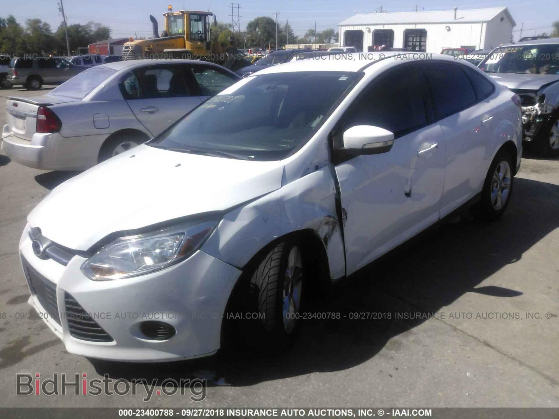 2014 Ford Focus - VIN: 1FADP3F23EL340889 - Фото 2