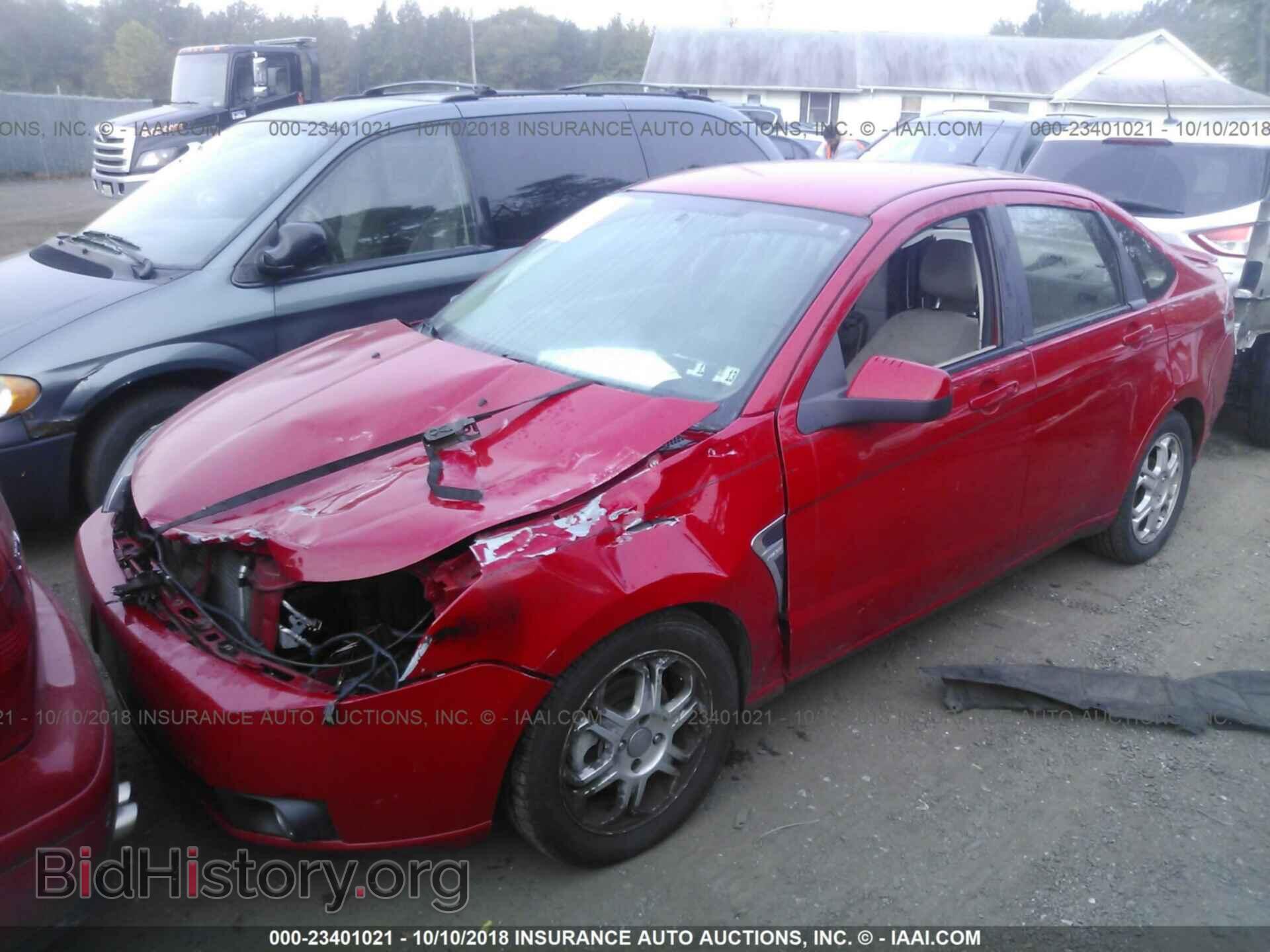 2008 FORD FOCUS - VIN: 1FAHP35N58W112134 - Фото 2