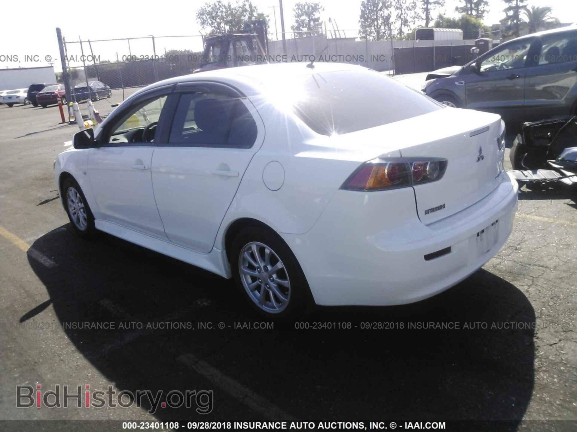2012 Mitsubishi Lancer - VIN: JA32U2FU2CU010530 - Фото 3