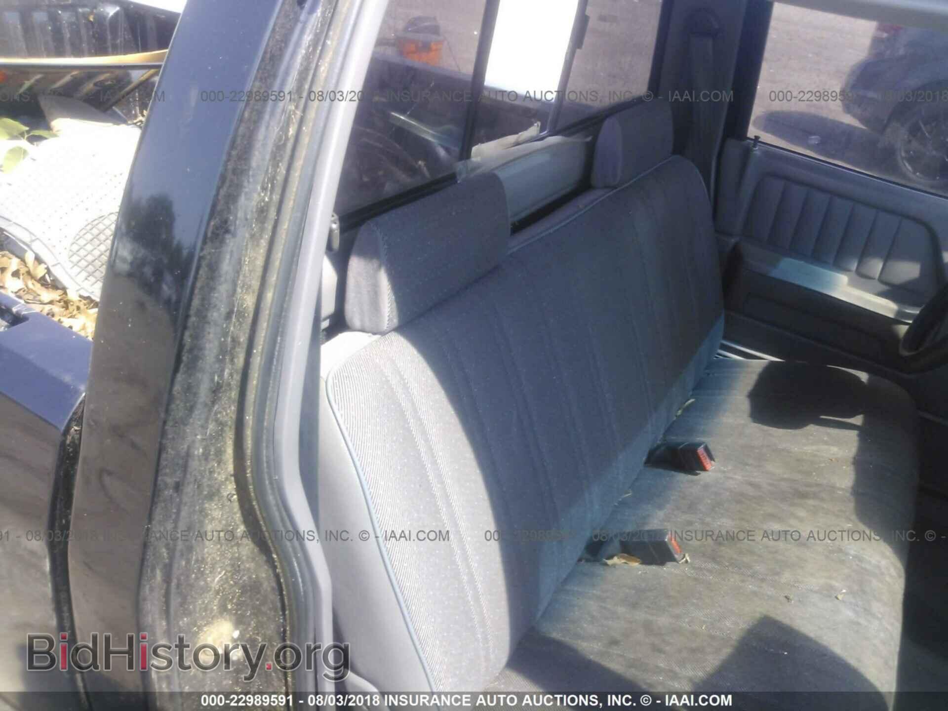 1996 DODGE DAKOTA - VIN: 1B7FL26XXTS658919 - Фото 8