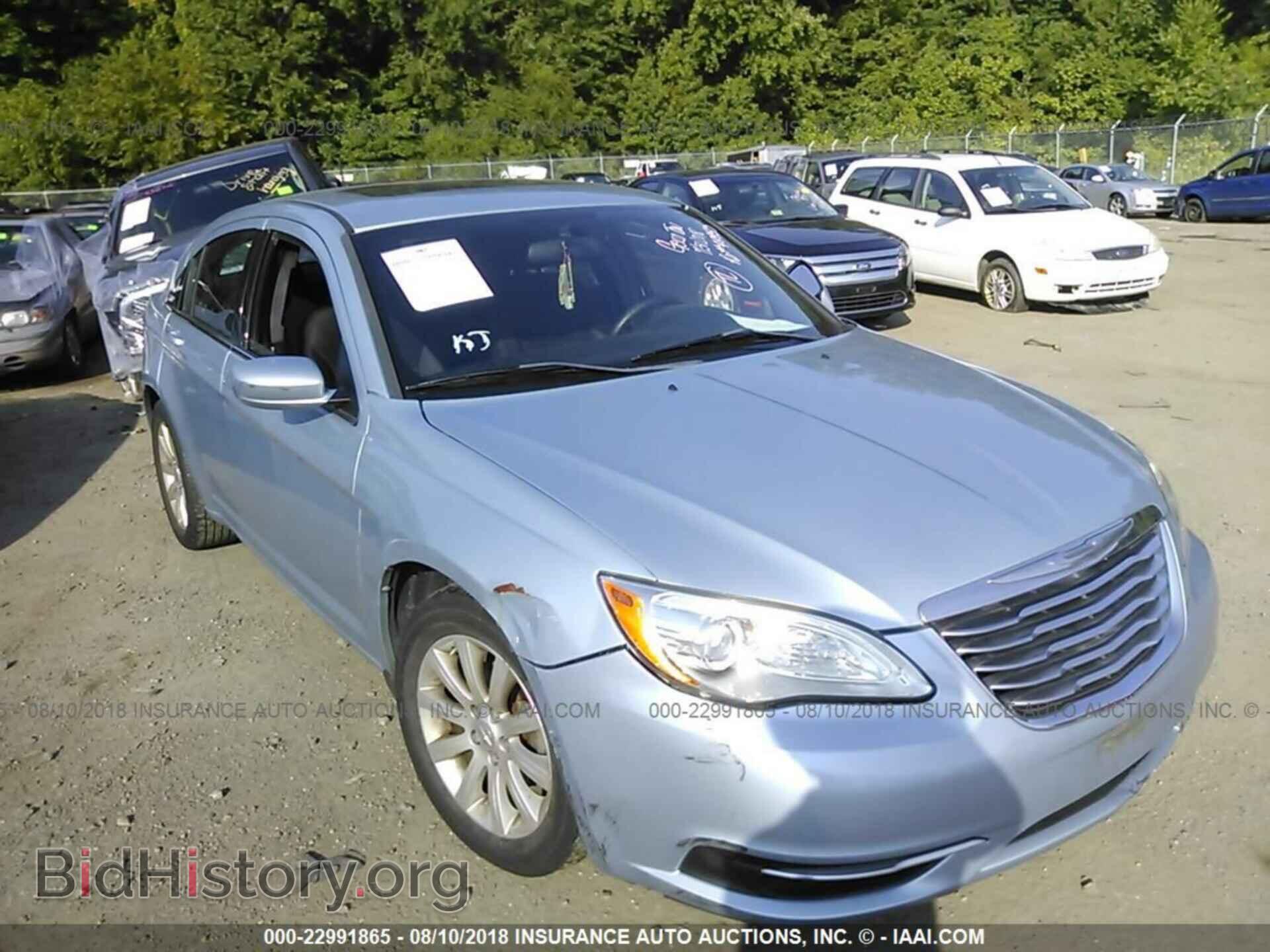 Фотография 1C3CCBBB5DN723077 - CHRYSLER 200 2013