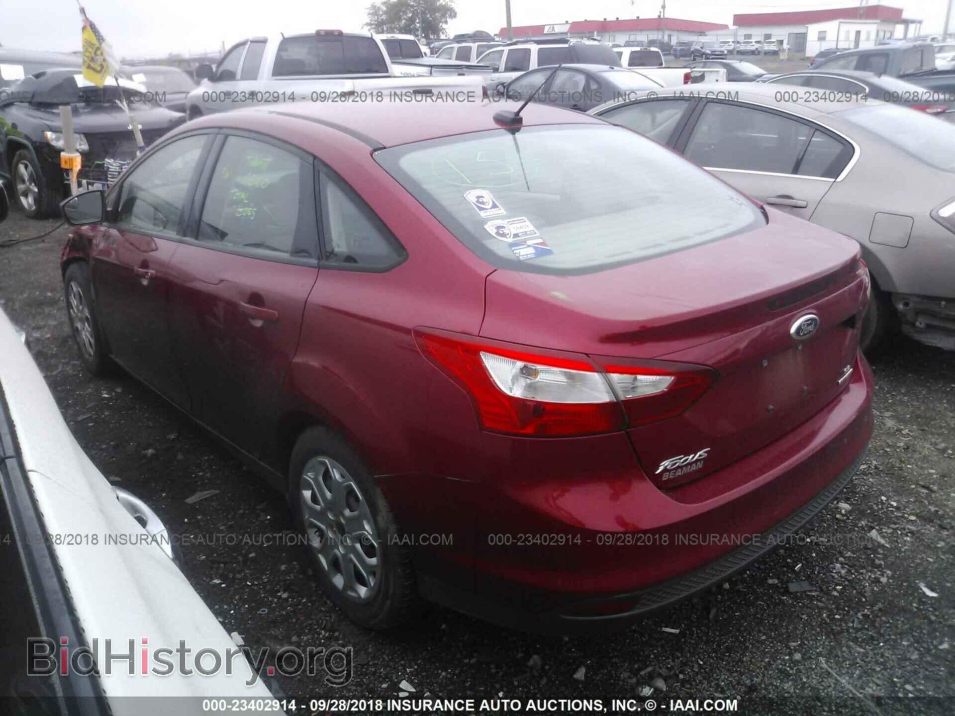 2012 Ford Focus - VIN: 1FAHP3F26CL426776 - Photo 3