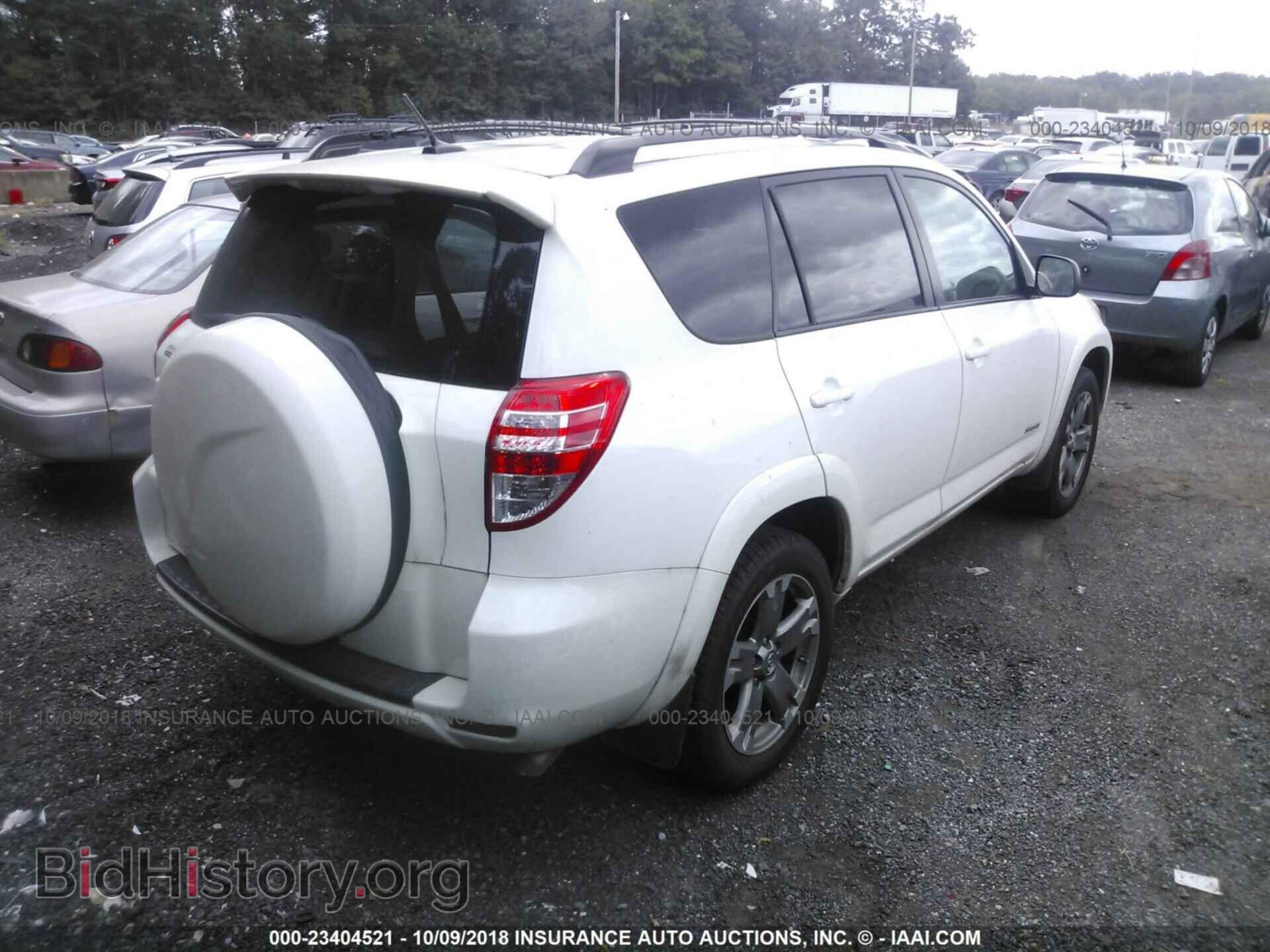 2011 Toyota Rav4 - VIN: 2T3WF4DV5BW079122 - Фото 4