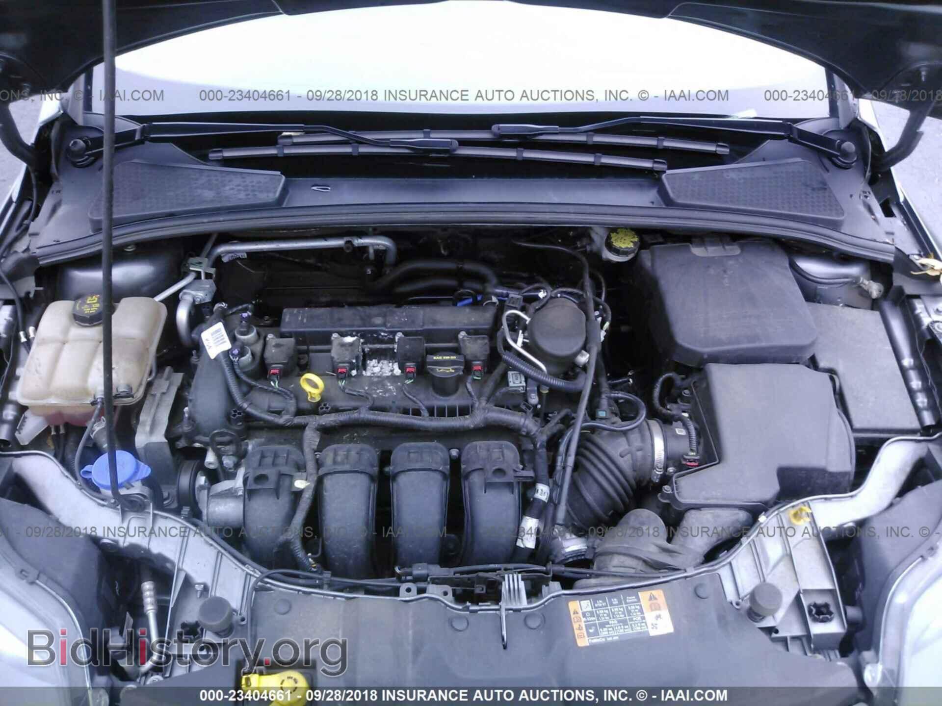 2014 Ford Focus - VIN: 1FADP3N27EL329332 - Photo 10