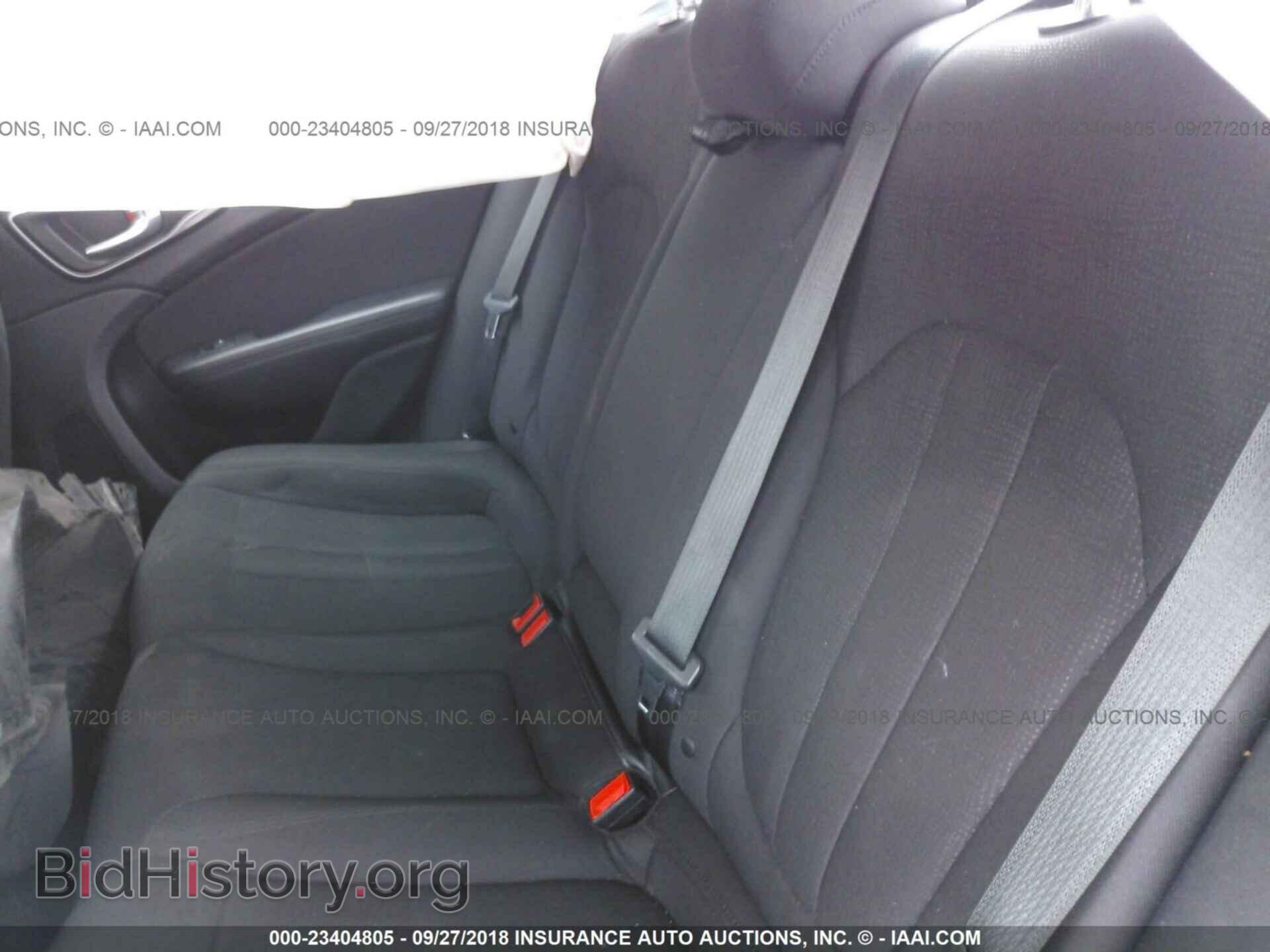 2015 Chrysler 200 - VIN: 1C3CCCAB1FN611077 - Фото 8