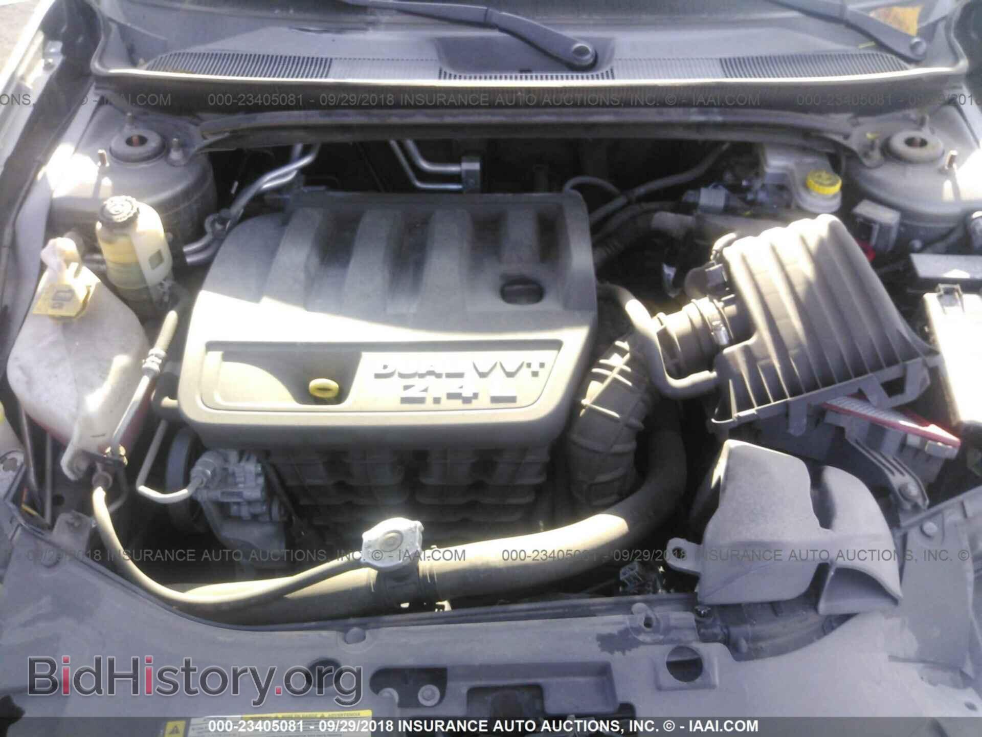 2011 Chrysler 200 - VIN: 1C3BC1FB6BN602474 - Photo 10
