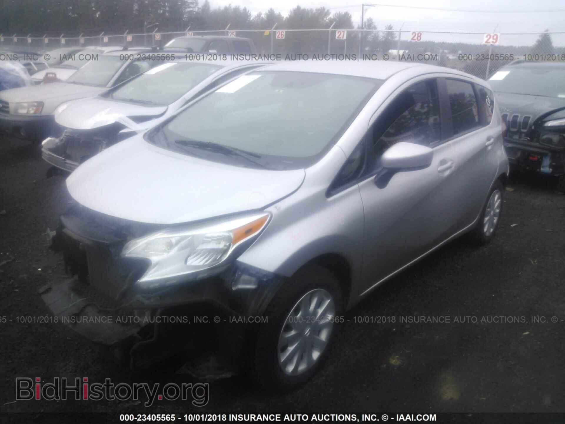 2015 Nissan Versa note - VIN: 3N1CE2CP8FL418310 - Photo 2