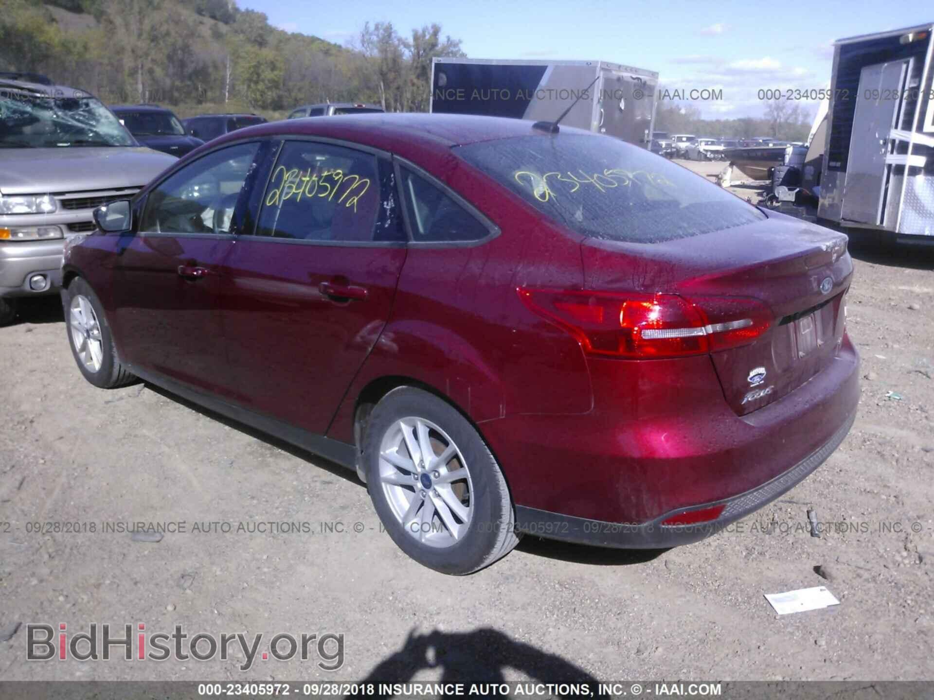 2017 Ford Focus - VIN: 1FADP3F21HL299702 - Photo 3