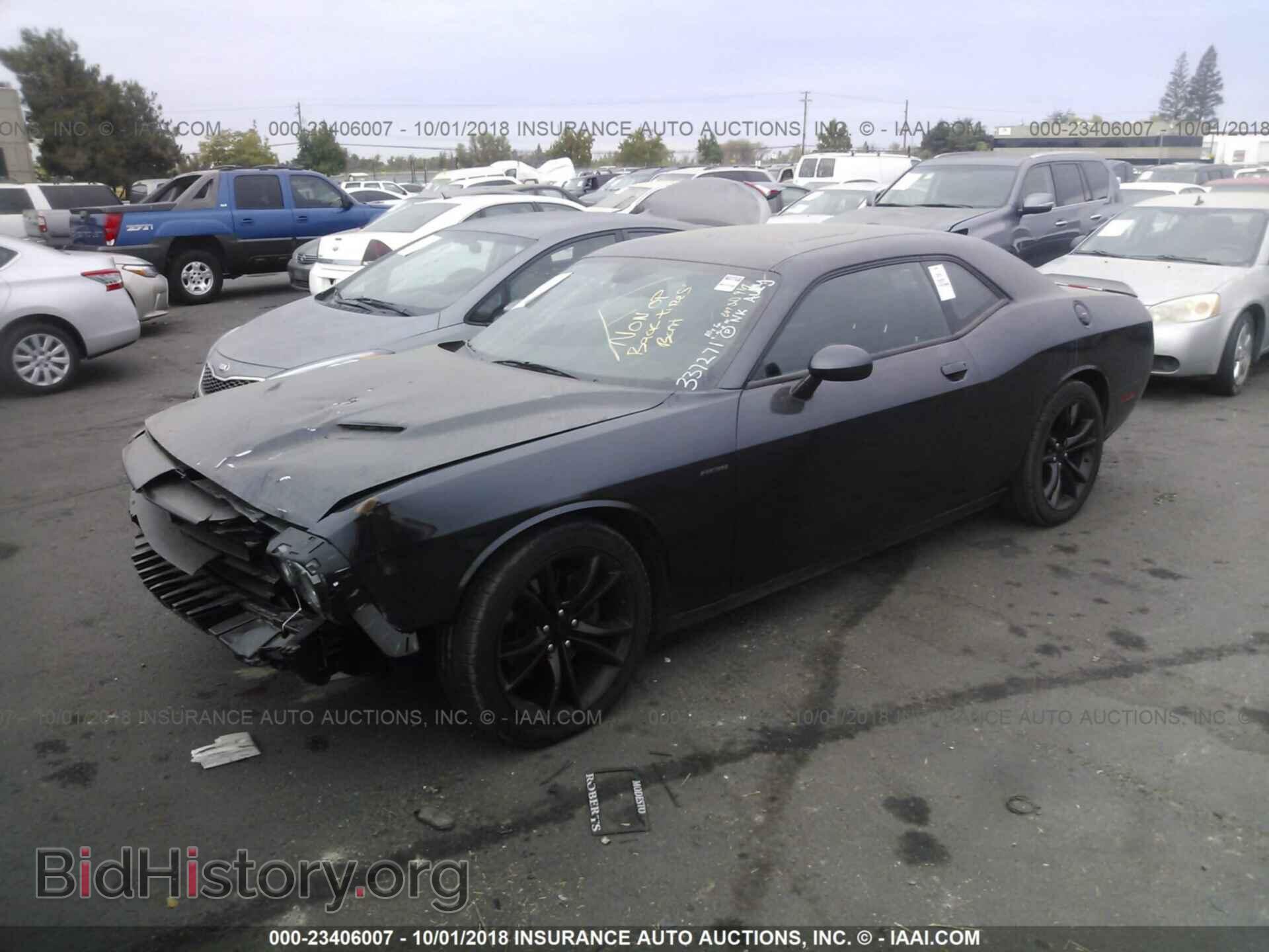 2016 Dodge Challenger - VIN: 2C3CDZBT5GH337271 - Фото 2