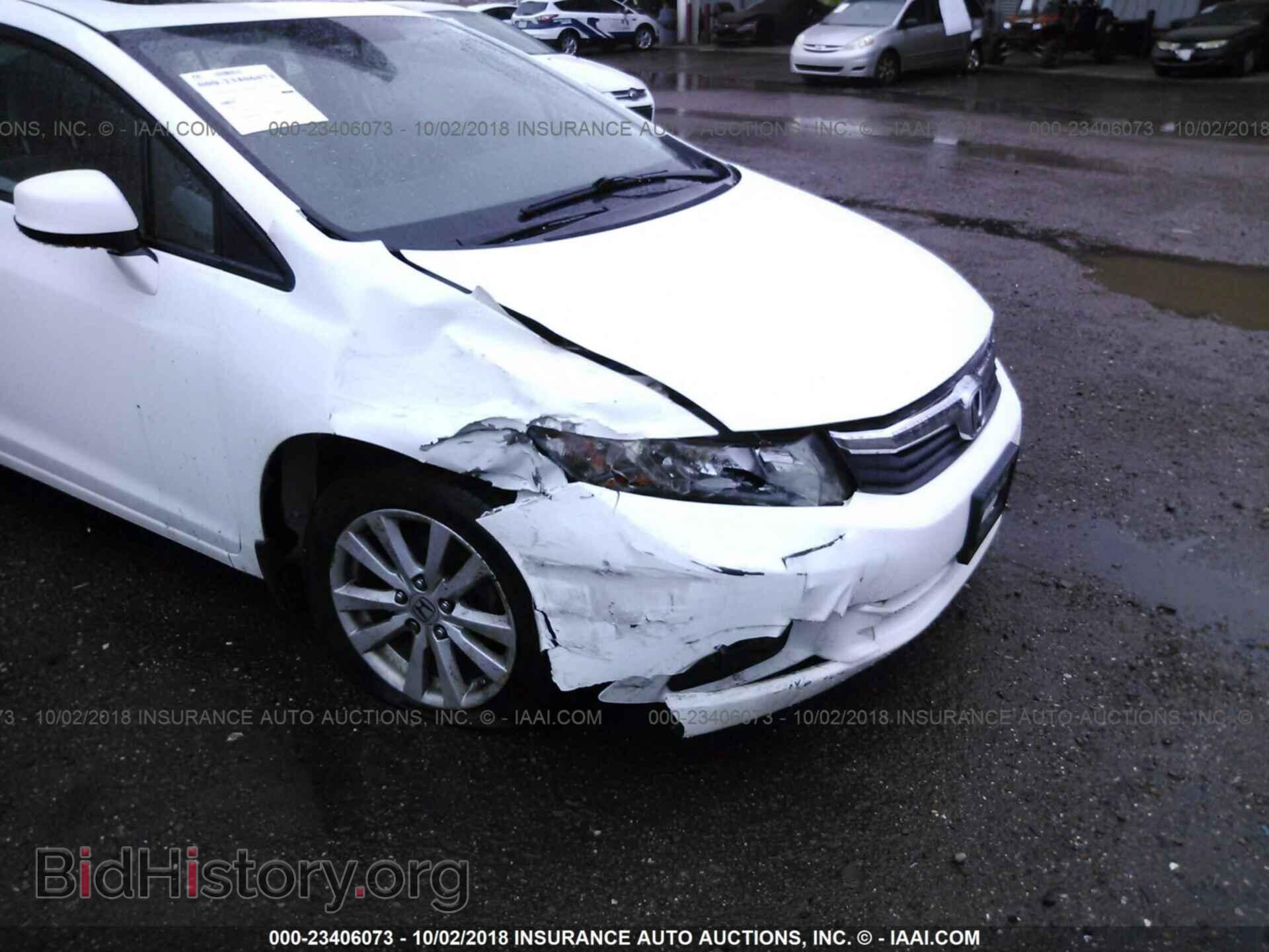 2012 Honda Civic - VIN: 2HGFB2F88CH307415 - Photo 6