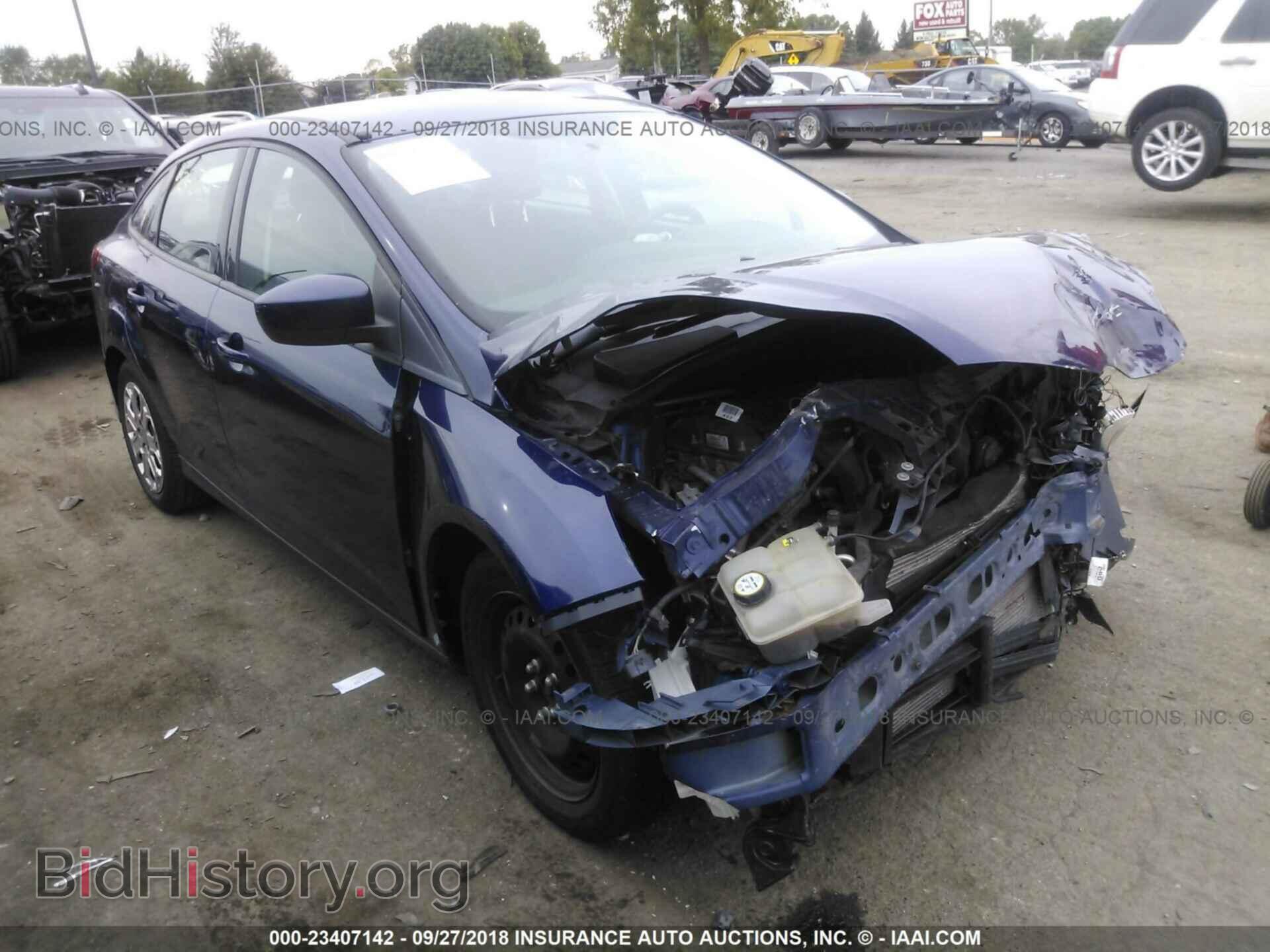 Photo 1FAHP3F2XCL104741 - Ford Focus 2012