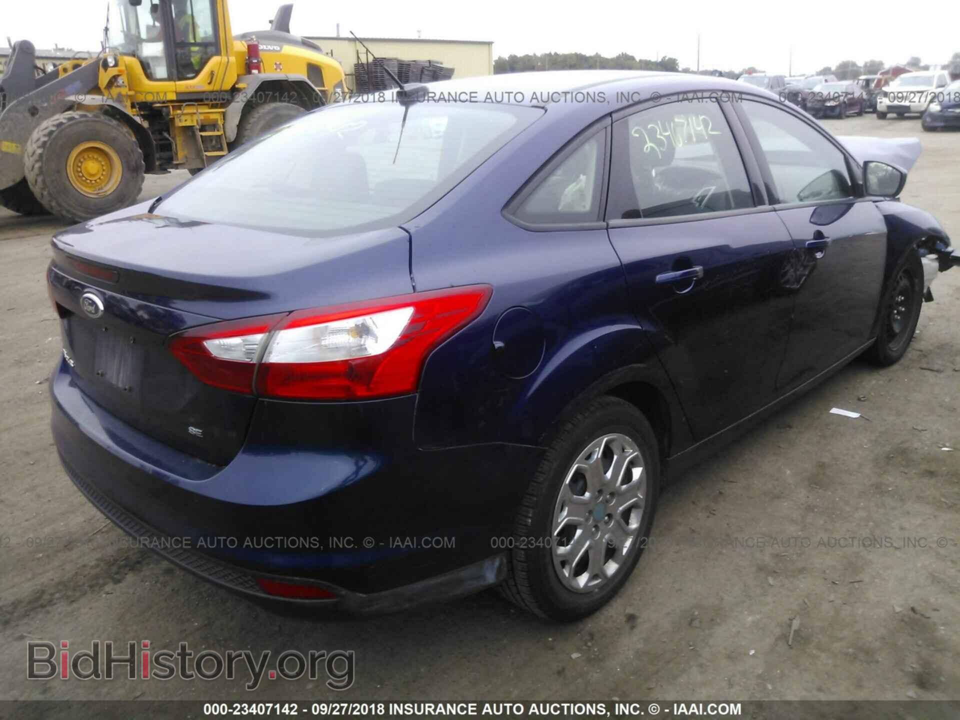 2012 Ford Focus - VIN: 1FAHP3F2XCL104741 - Фото 4