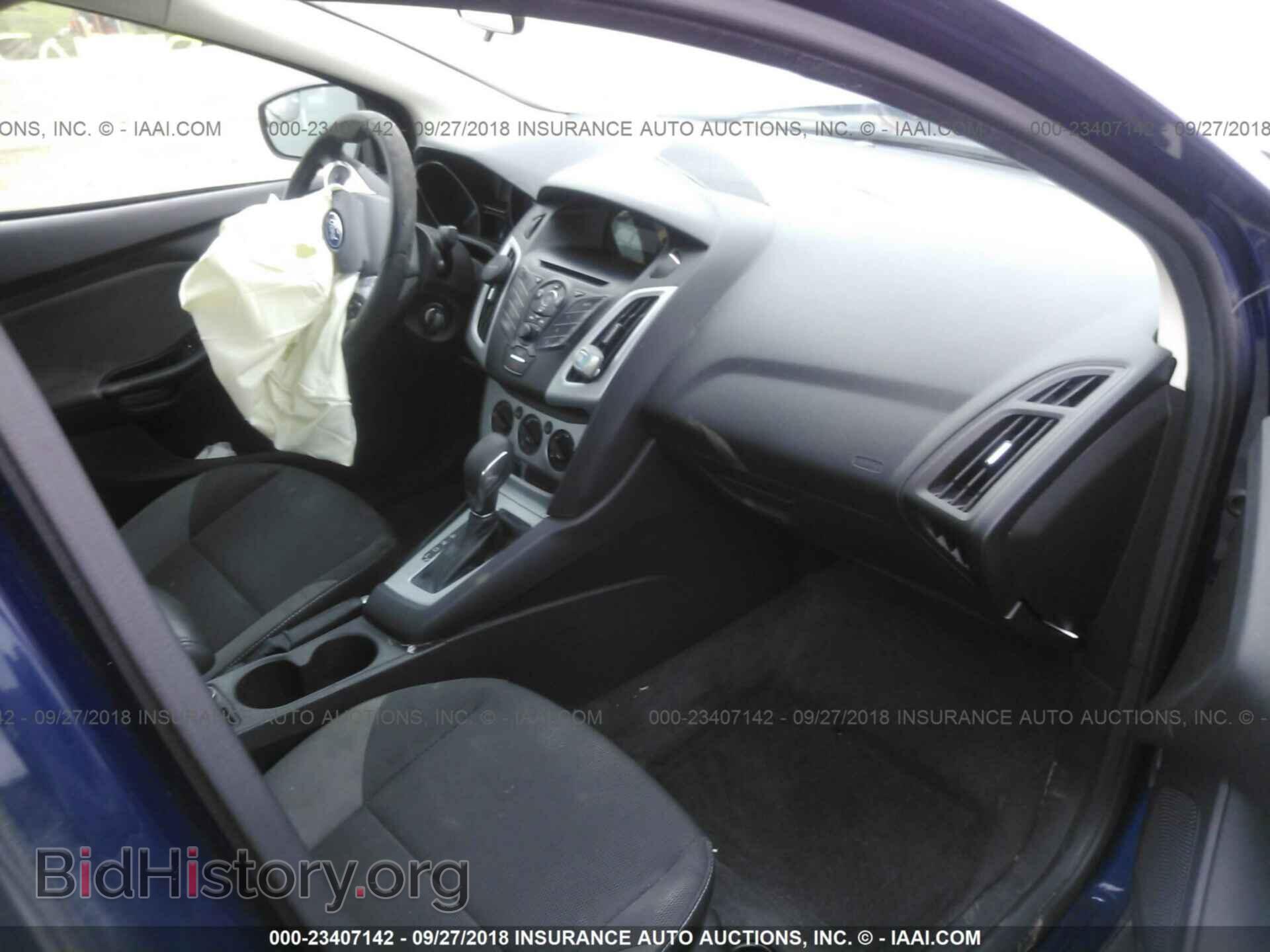 2012 Ford Focus - VIN: 1FAHP3F2XCL104741 - Фото 5