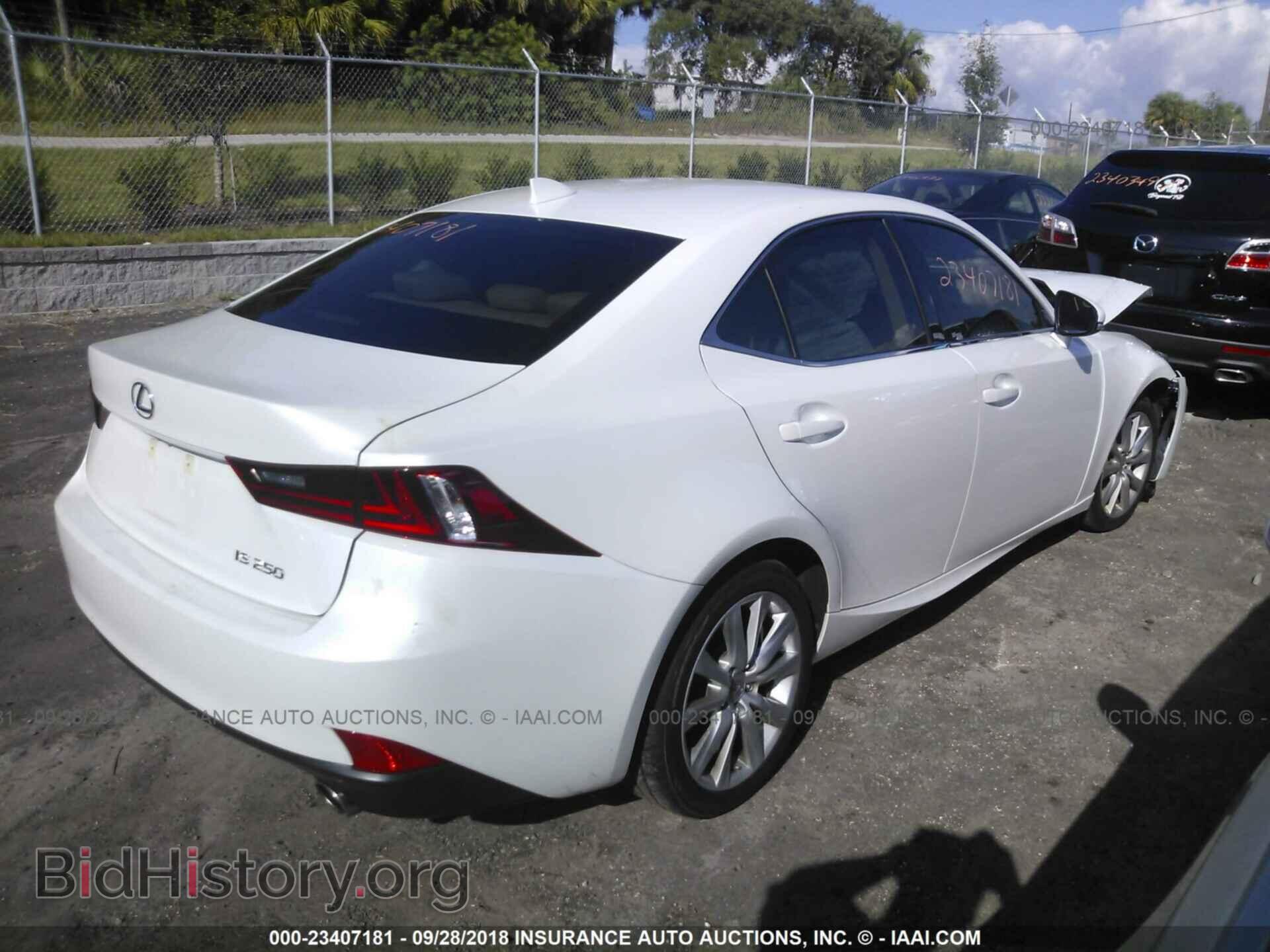 2015 Lexus Is - VIN: JTHBF1D29F5049412 - Photo 4