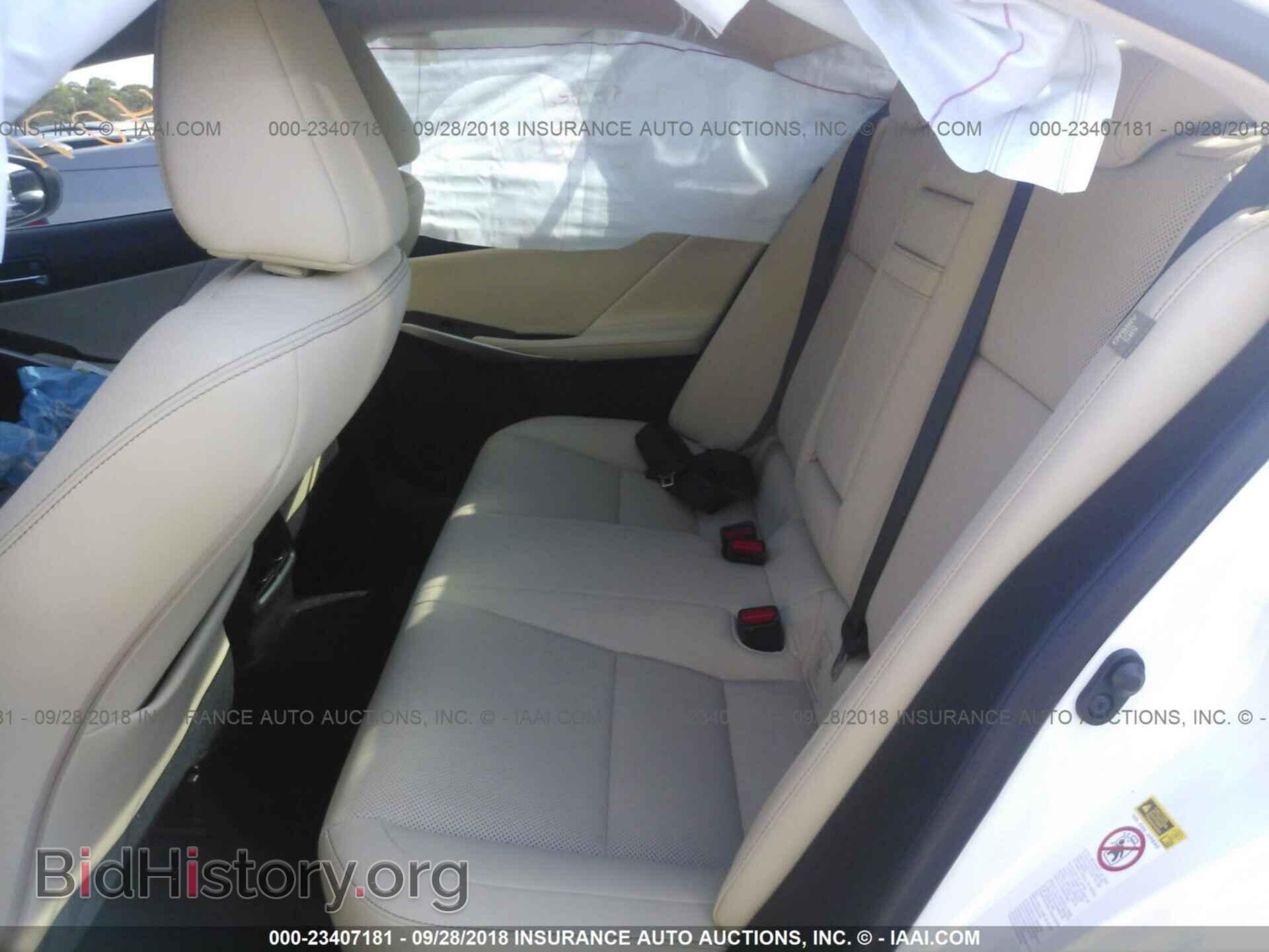 2015 Lexus Is - VIN: JTHBF1D29F5049412 - Photo 8